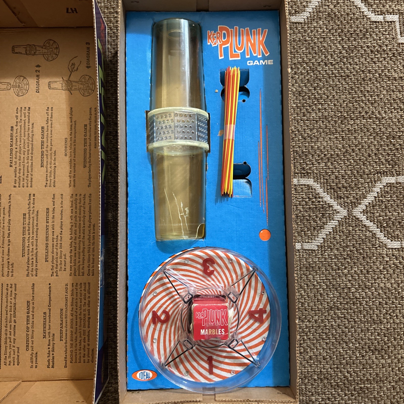 1967 Kerplunk By Ideal Original Box 26 Sticks 27 Marbles Small Crack On Tube!