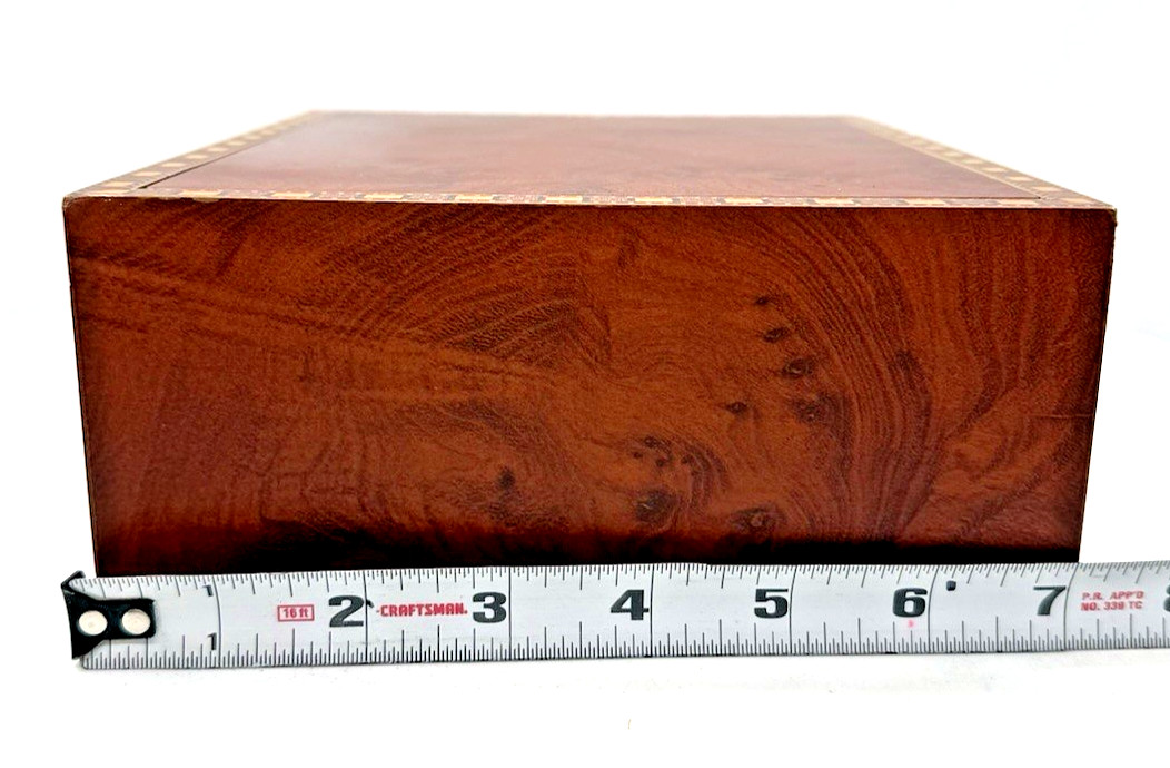 Coldwater Creek Deluxe Mexican Train Dominoes Set In Wooden Case