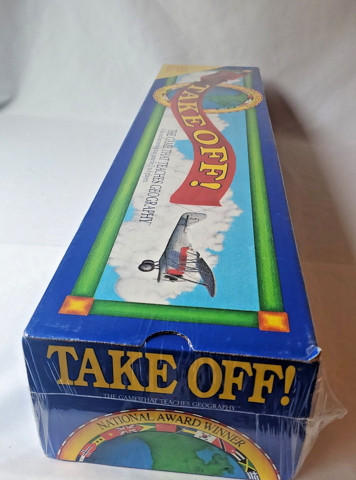 Take Off! Board Game – The Game That Teaches Geography – NEW NIB