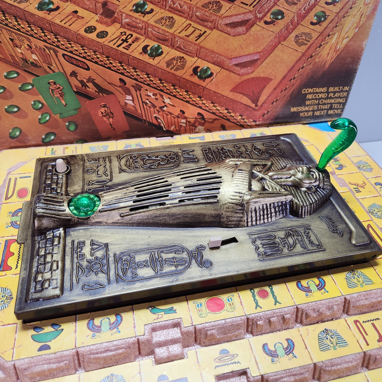 1971 Voice of the Mummy – Red Jewels Game Milton Bradley Complete/Not working