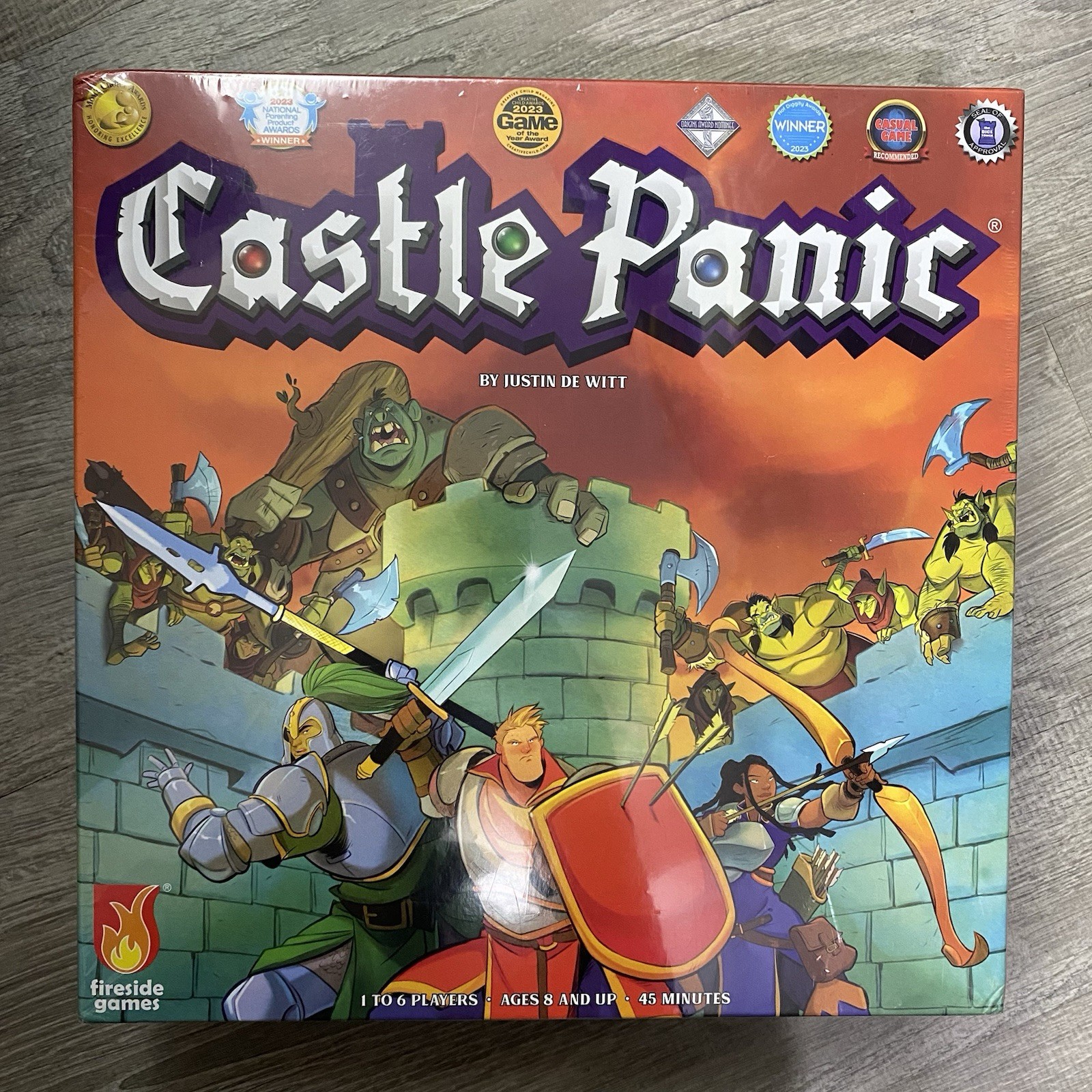 Castle Panic Board Game Cooperative Strategy Game For 1-6 Players Ages 10+🔥