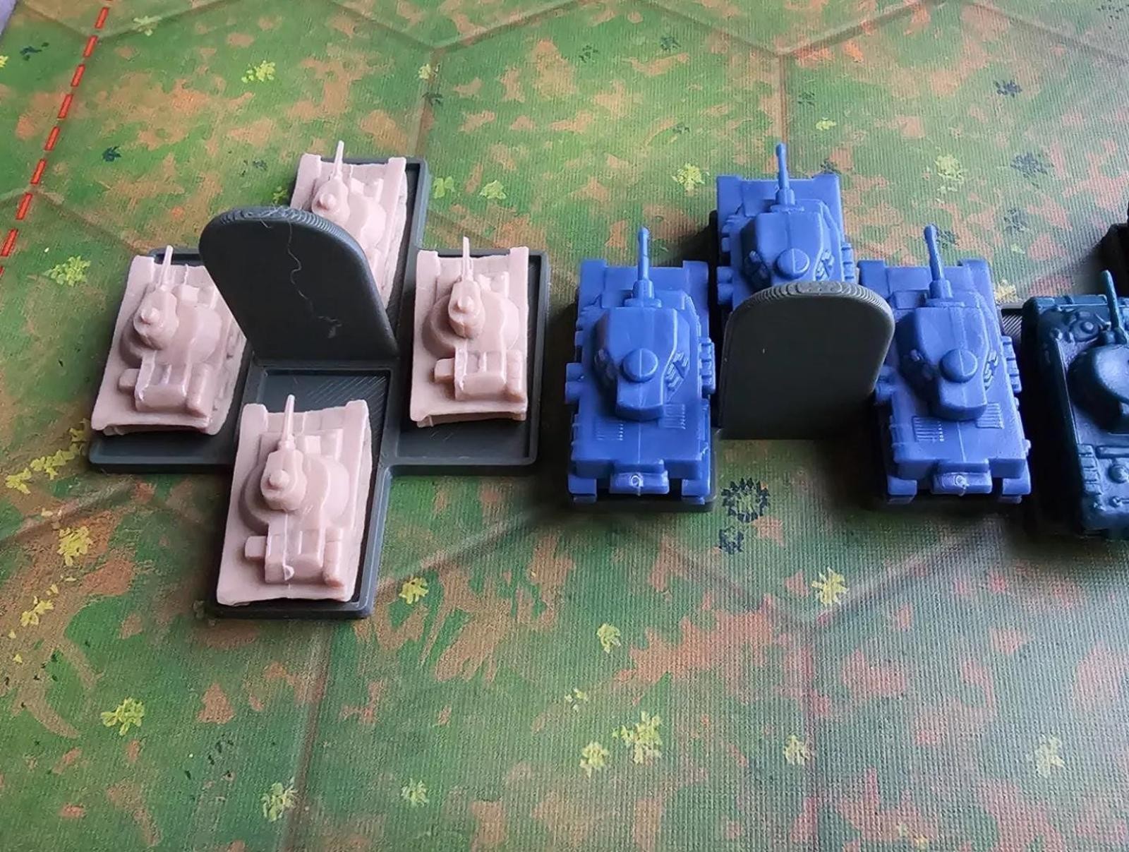 Memoir 44 – Tank Tray – 3 and 4 Tank Options