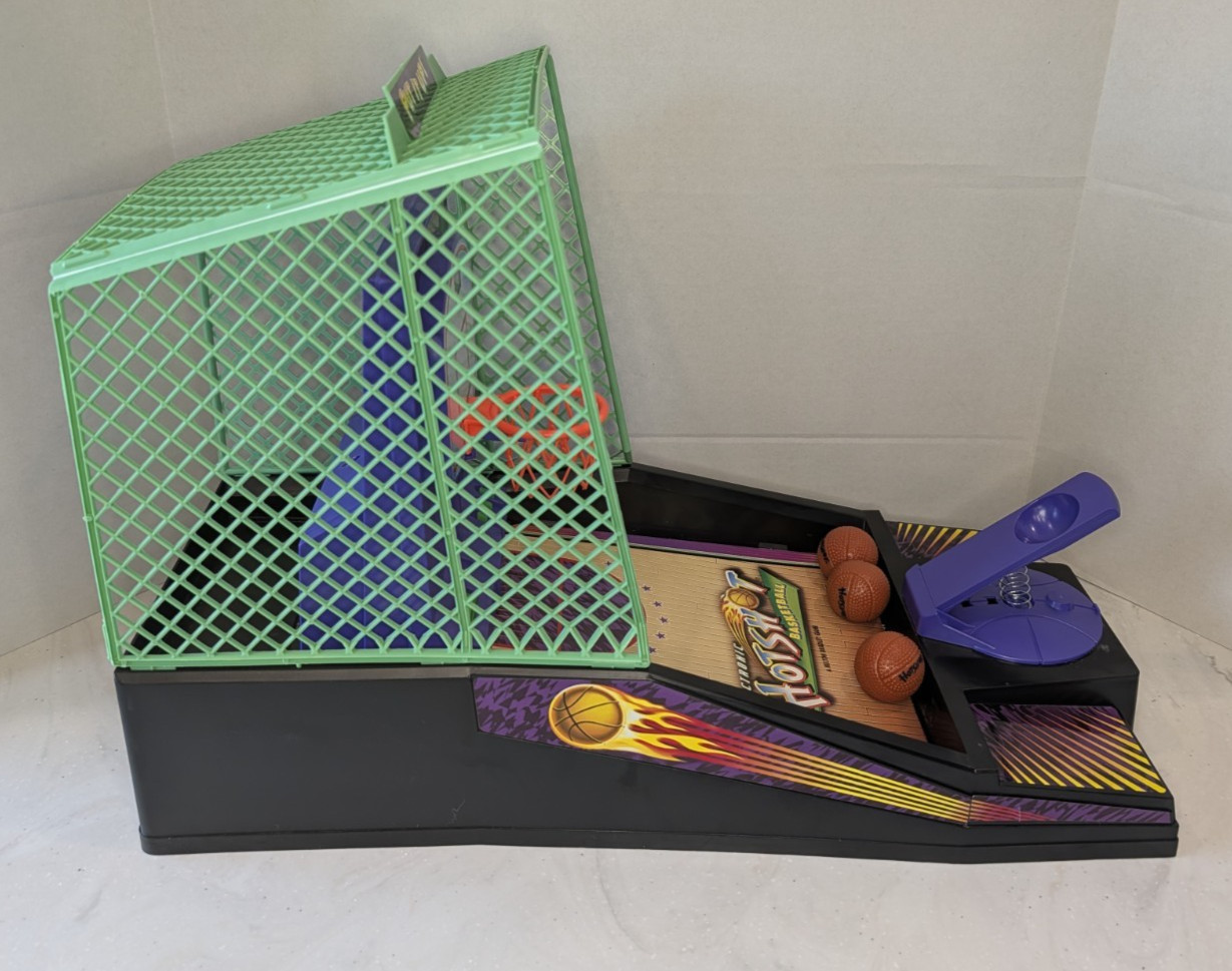 Vintage 1997 Hot Shot Basketball Game Milton Bradley W/Box Complete