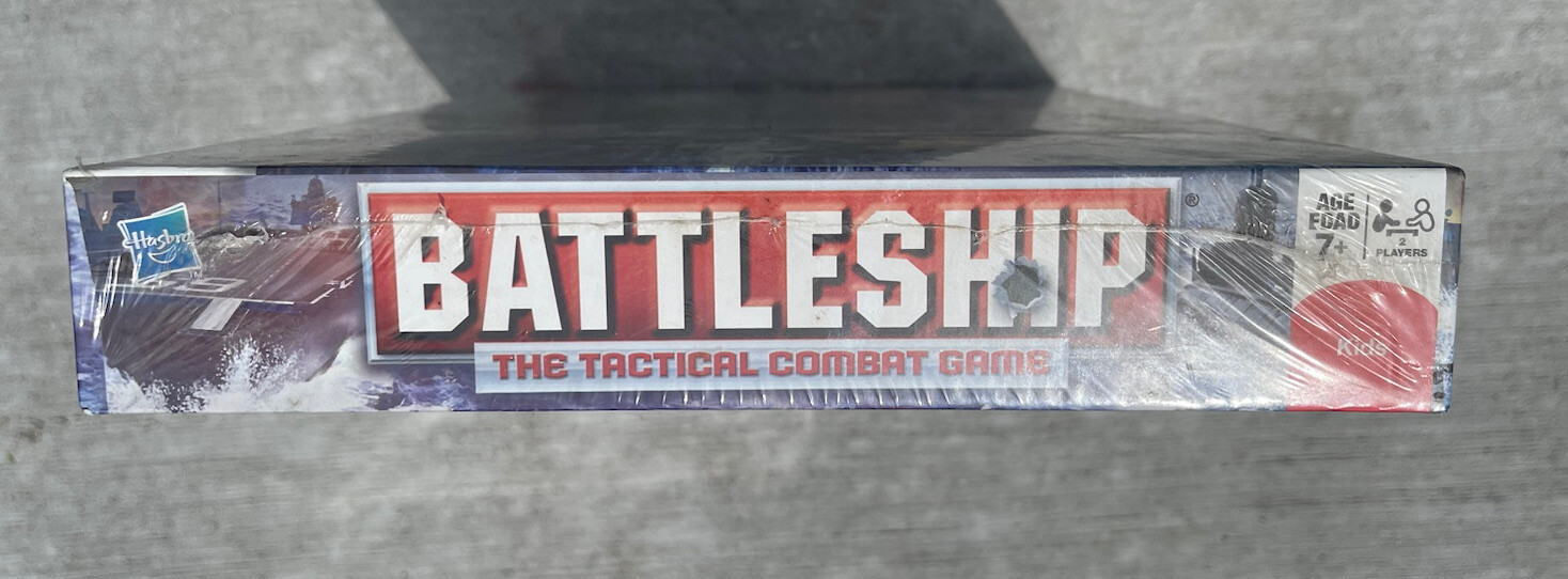 Battleship Classic Combat Board Game Milton Bradley 2009 Complete