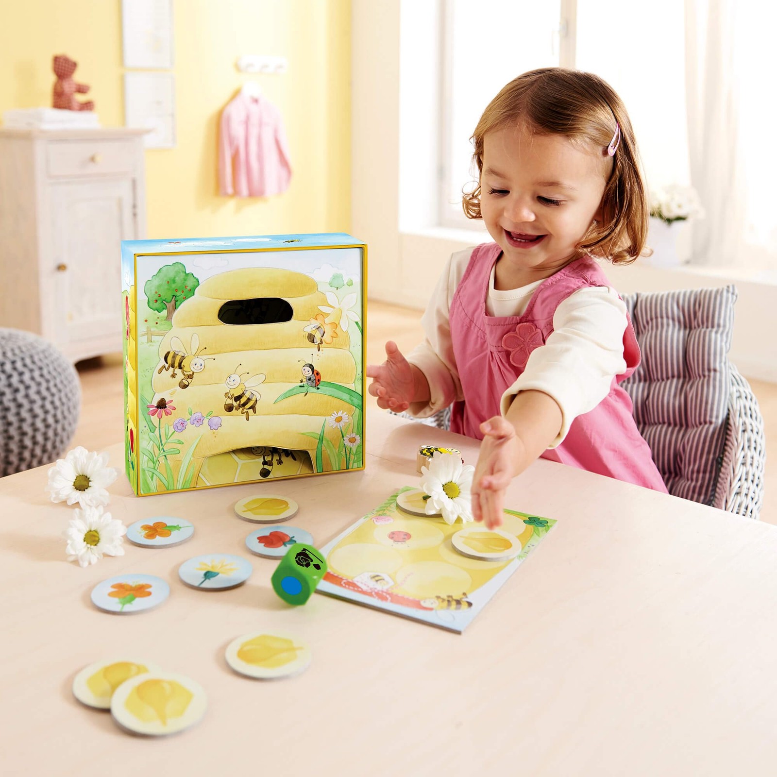 My Very First Games Hanna Honeybee – 2 Cooperative Color Die Games Ages 2+ (M…