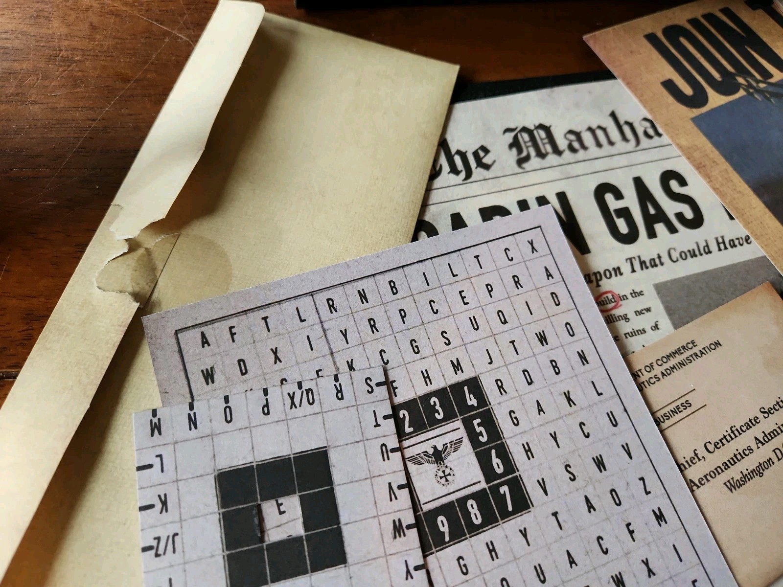 Puzzling Pursuits The Fifth Column Mystery Game Complete