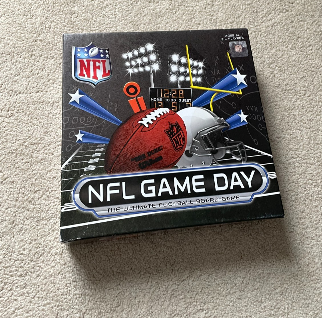 NFL Game Day Board Game- 2012, All 32 Teams Included