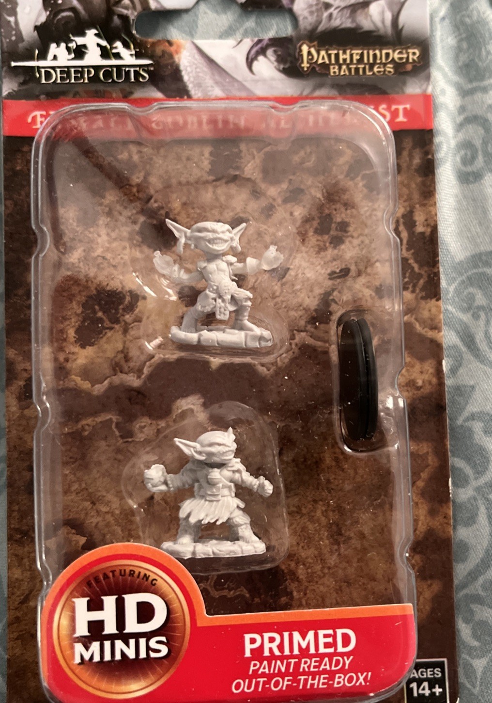 PATHFINDER BATTLES MINIATURE ~ FEMALE GOBLIN ALCHEMIST Set of 2 NEW in Pkg