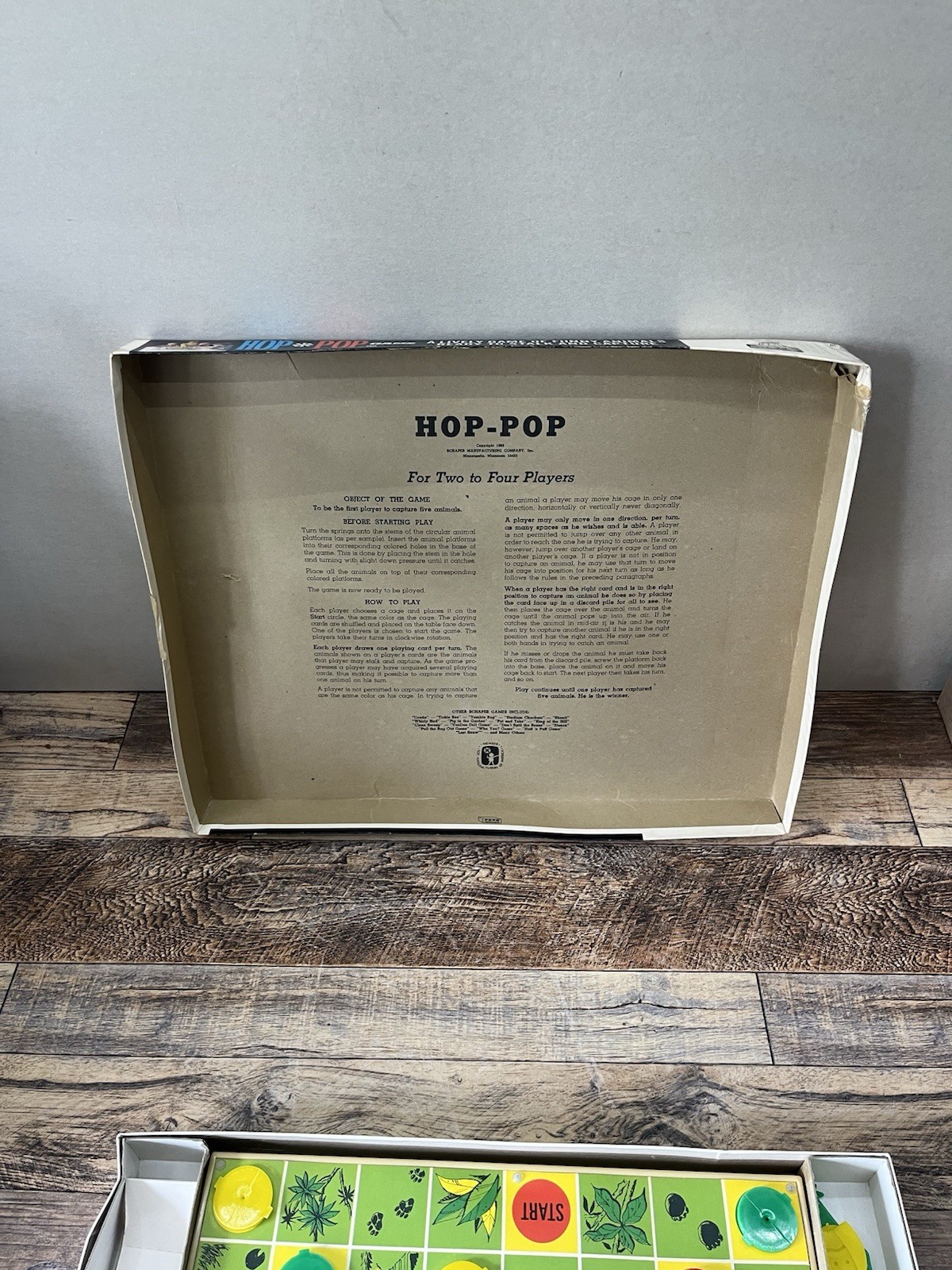 W. H. Schaper Board Game Hop-Pop Box 100% Complete