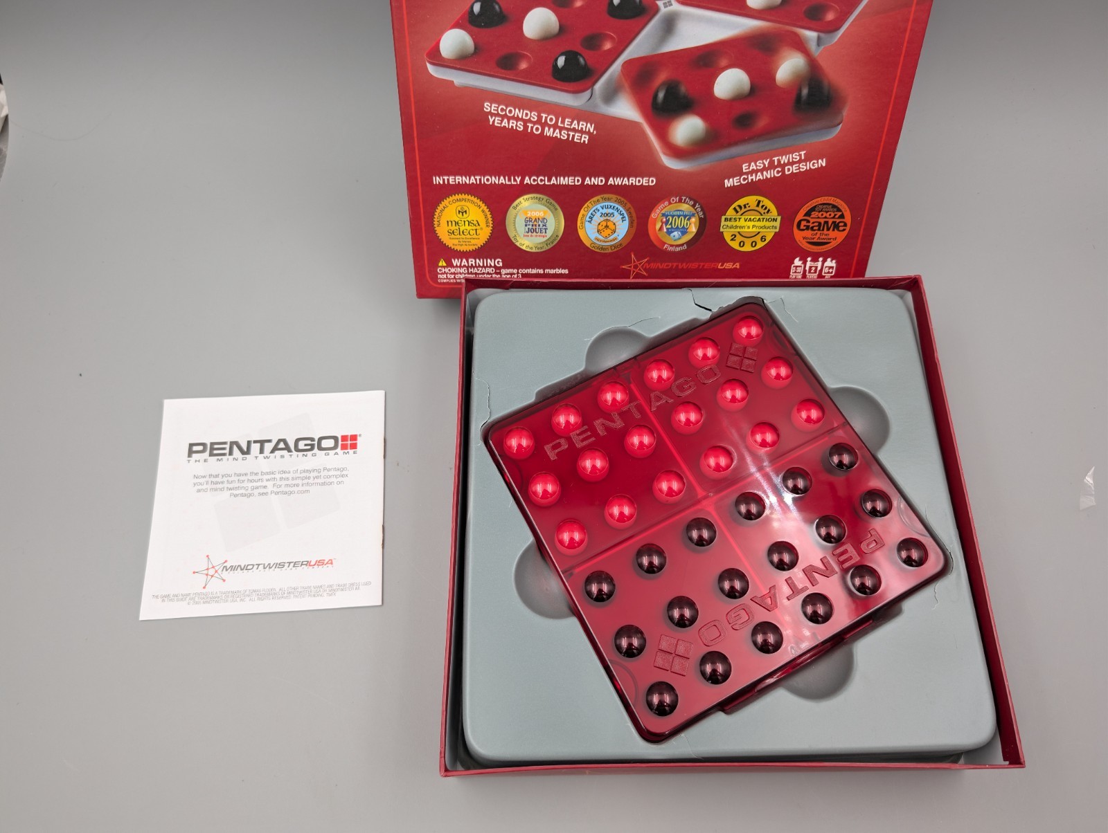 PENTAGO The Mind Twisting Game Ages 6 And Up Mind Twister 2005 100% Complete