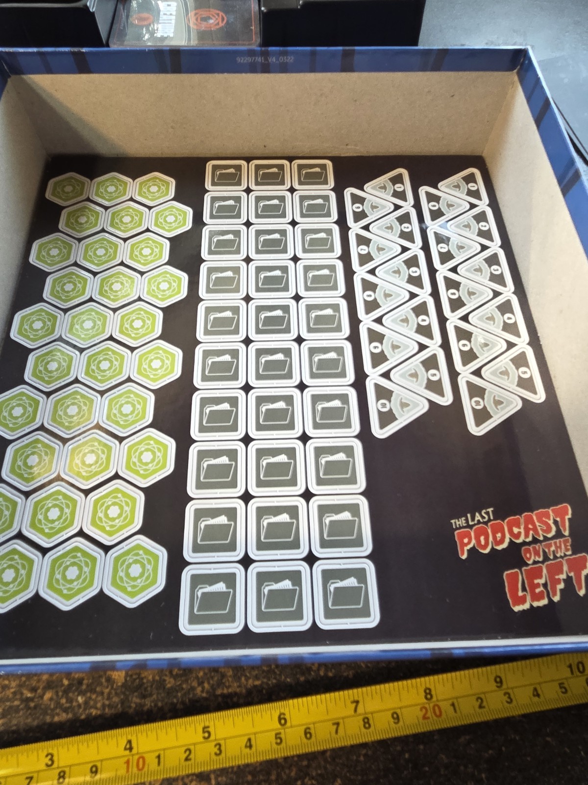 Goliath The Real Truth Conspiracy Cryptid Board Game 2-5 Players Ages 14+ NIOB