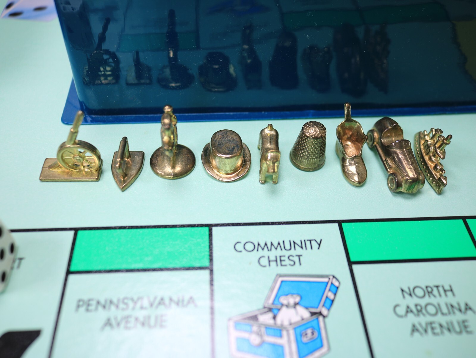 1995 Monopoly Deluxe Edition Board Game 100% Complete Gold Tokens, Clean See Pic
