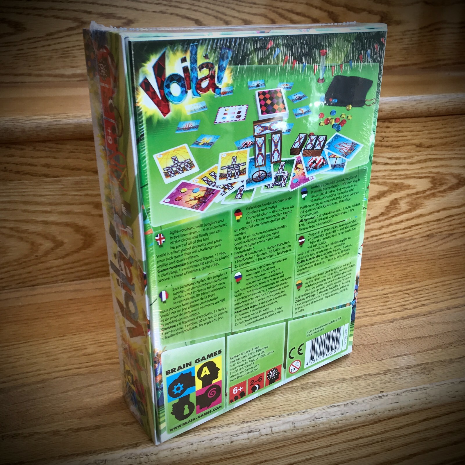 NEW Voilà! (2015) VOILA BOARD GAME Brain Games circus theme family dexterity OOP
