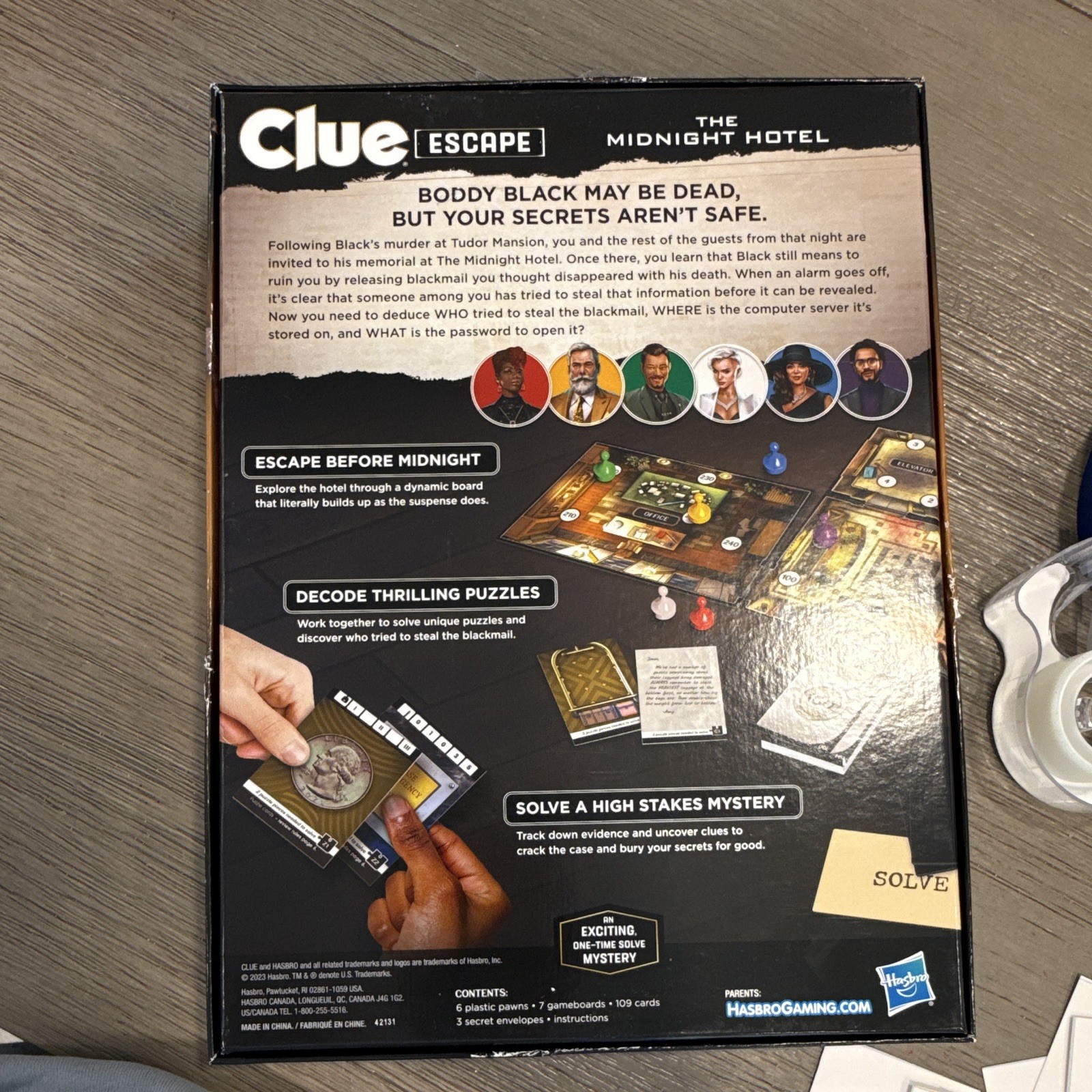 Hasbro Gaming Clue Escape: The Midnight Hotel One-Time Solve 10+ 1-6