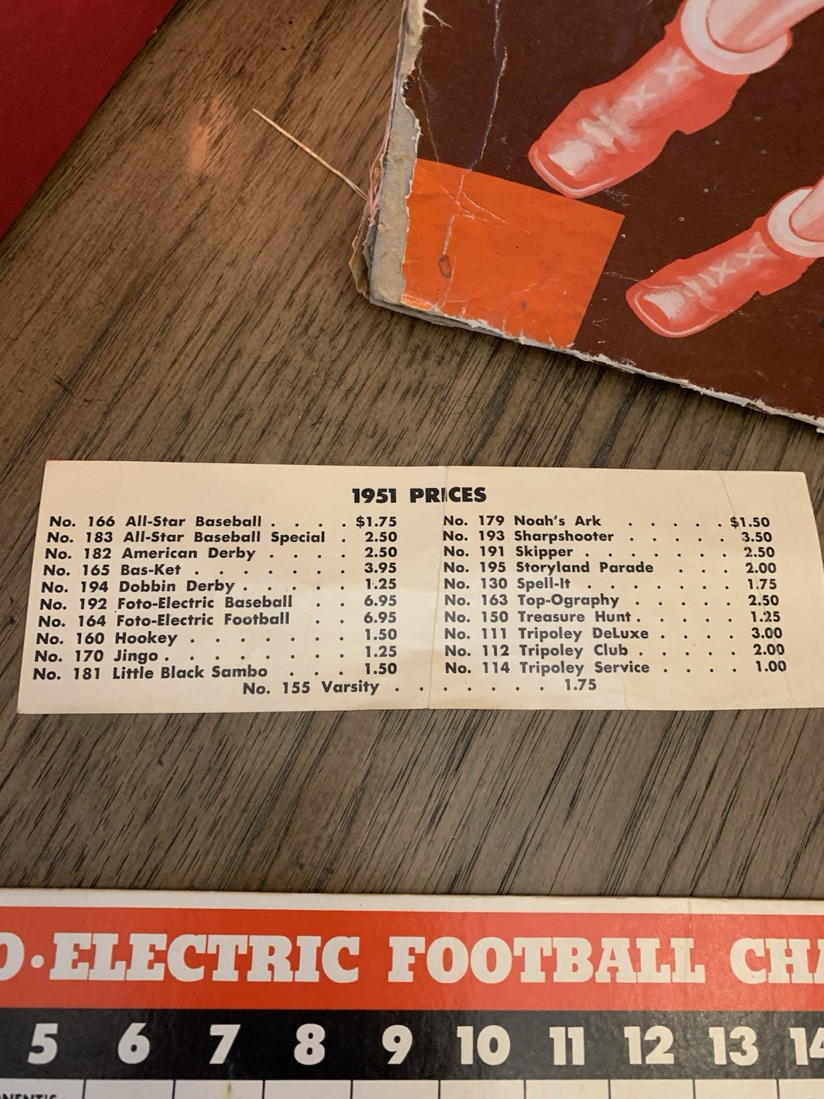Vintage 1950 Cadaco-Ellis Foto-Electric Football Board Game Complete