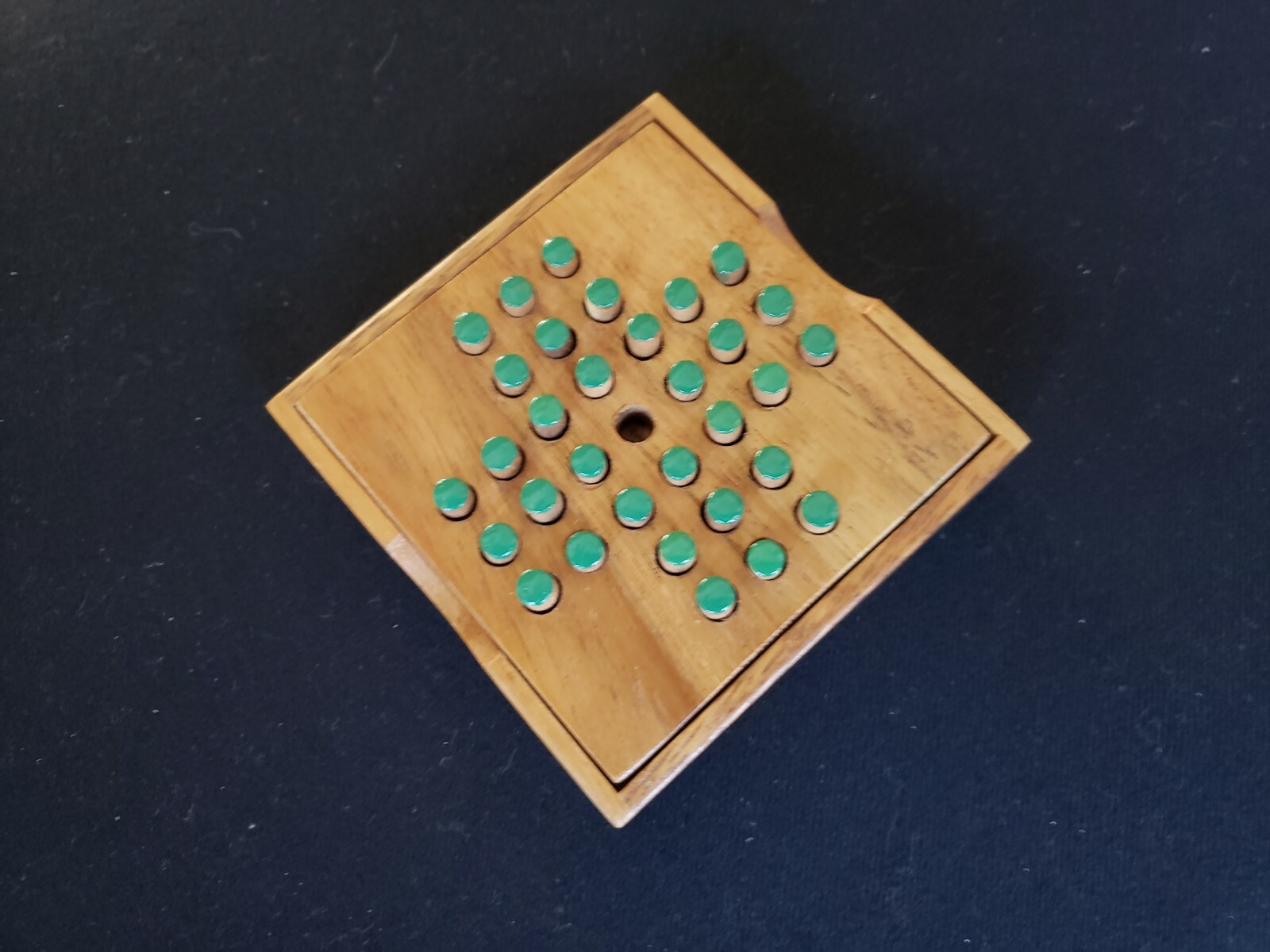 Solitaire Puzzle, Small, made from Monkey Pod Wood from Thailand