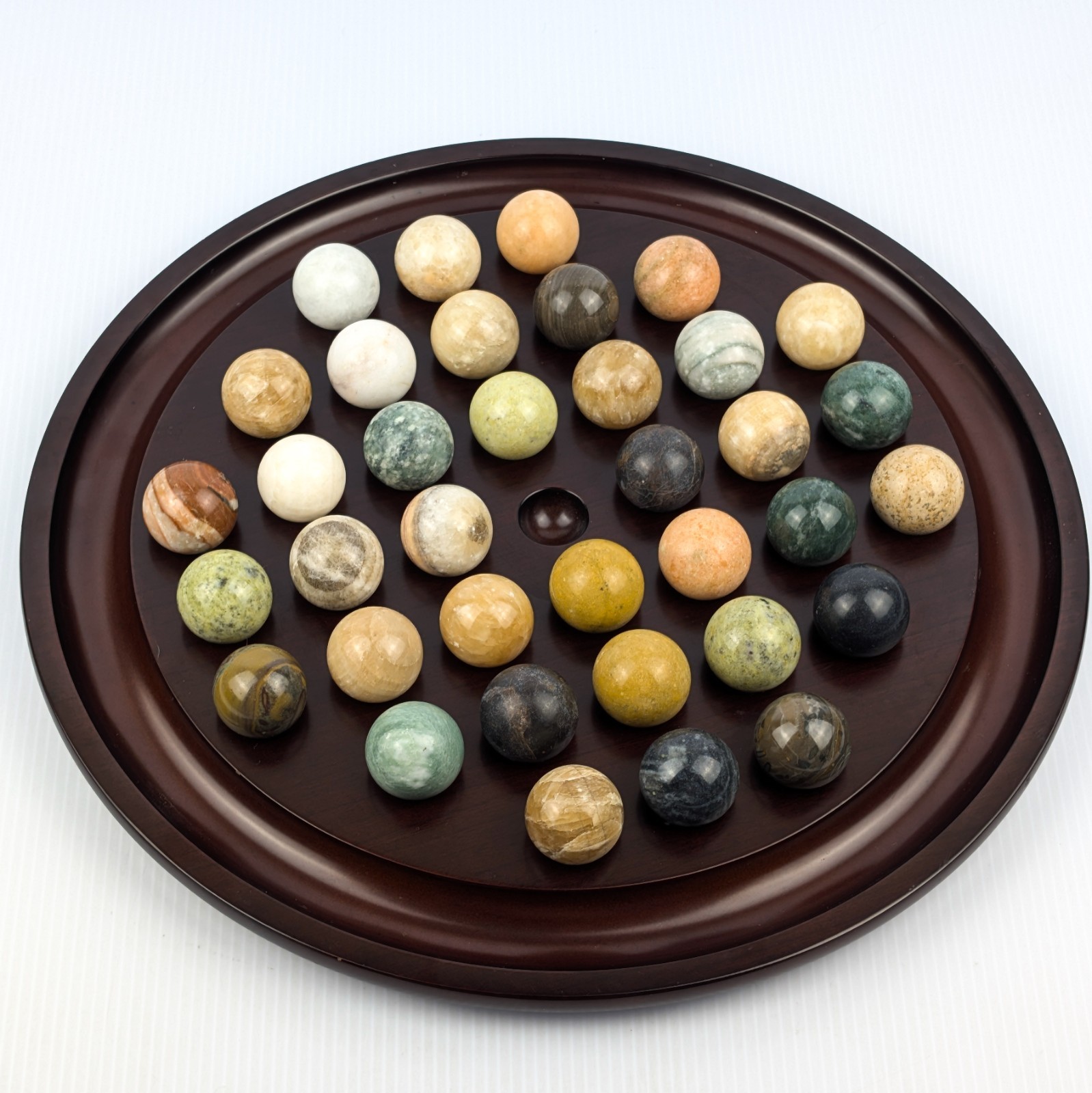 1994 Bombay Company 13.5” Marble Solitaire Wooden Game Board 36 Stone Marbles