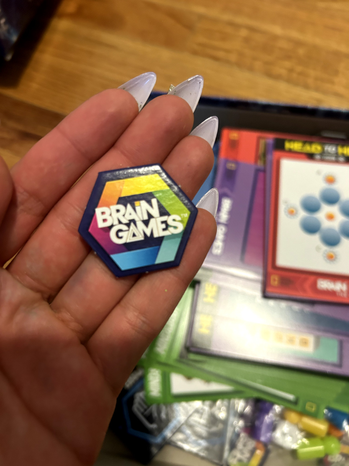 Brain Games The Game National Geographic TV Show Board Game 2015 COMPLETE