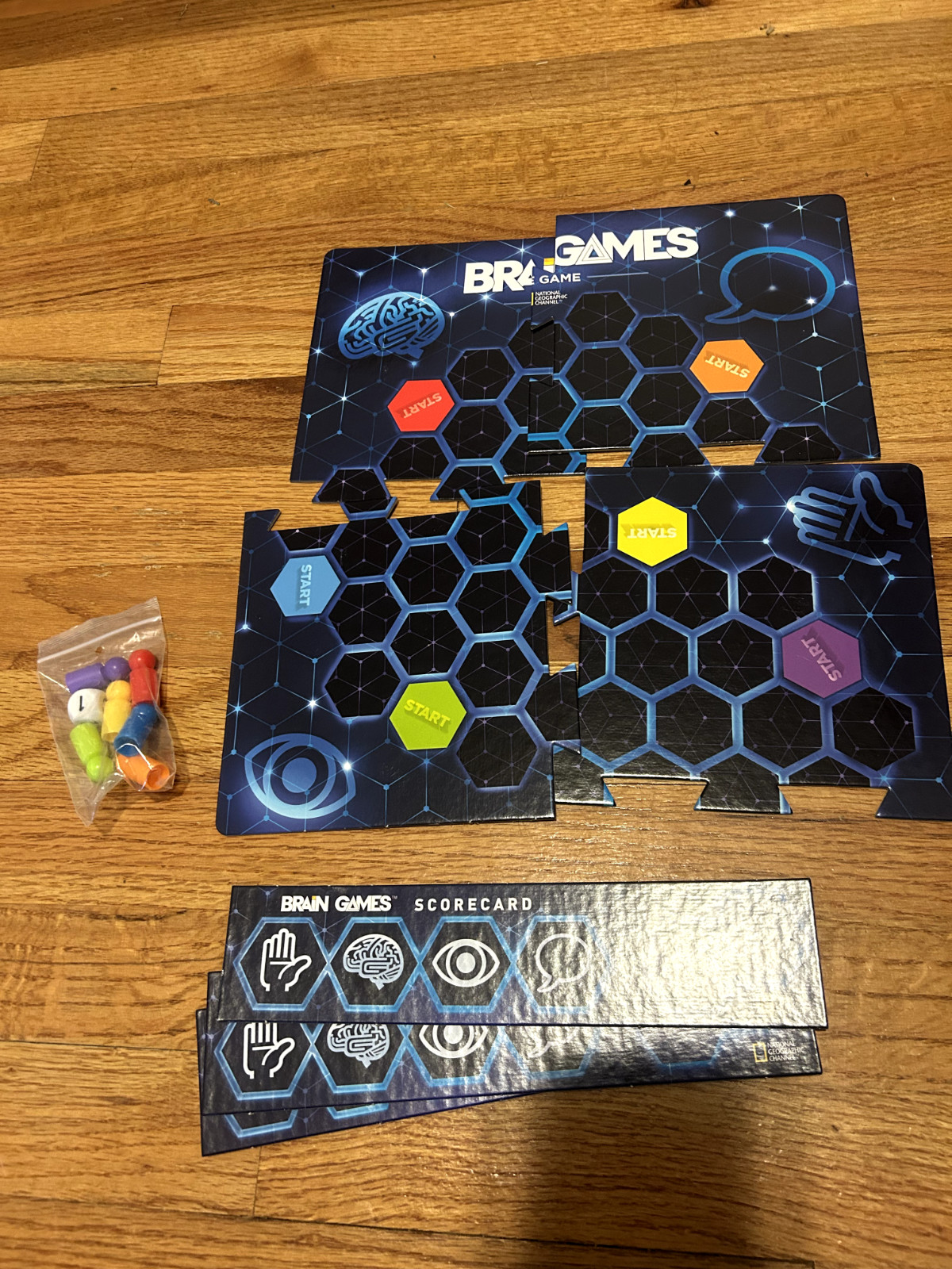 Brain Games The Game National Geographic TV Show Board Game 2015 COMPLETE