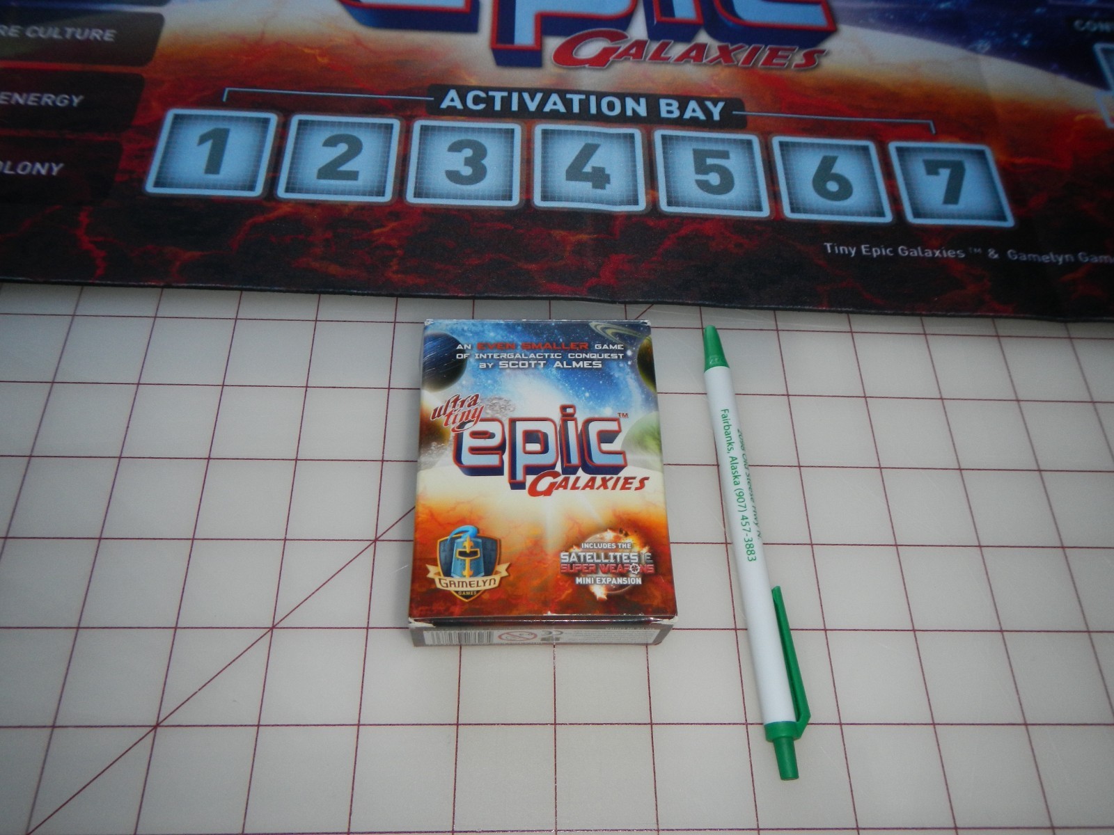 Ultra Tiny Epic Galaxies and play mat for regular size game