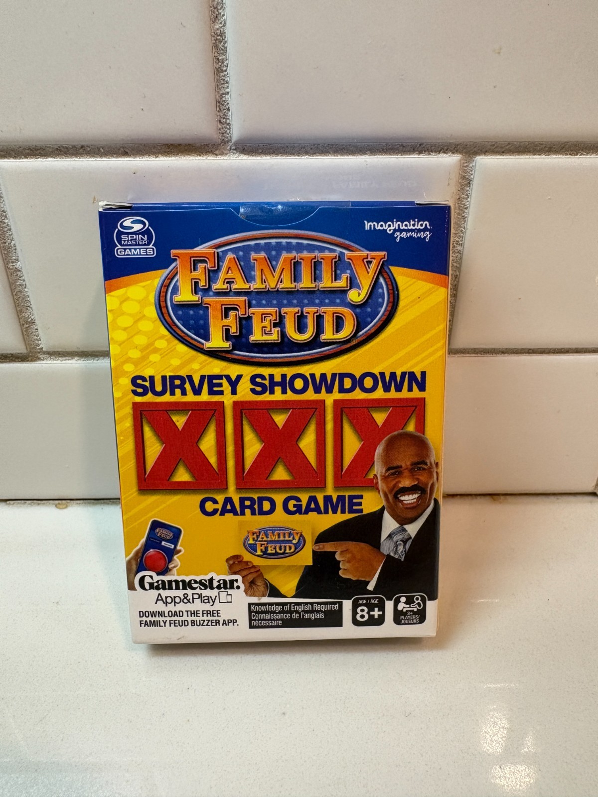NEW UNOPENED FAMILY FUED SURVEY SHOWDOWN CARD GAME