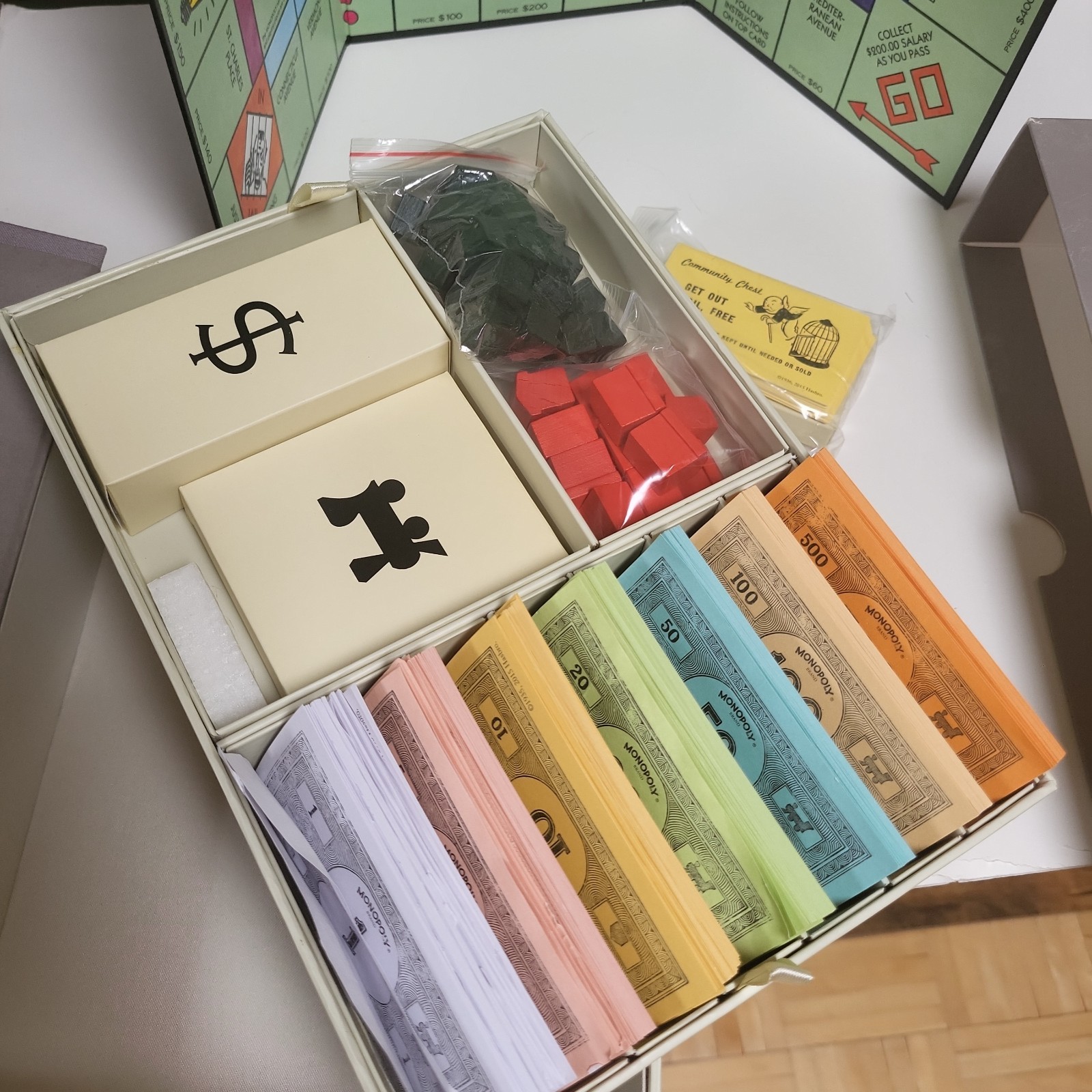 Monopoly Vintage Bookshelf Edition – WS Game Company