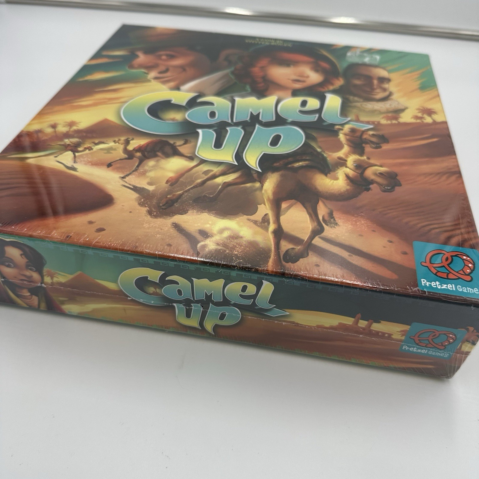 Camel Up Second Ed Board Game Strategy Dice Game. Family Fun 3-8 Players SEALED