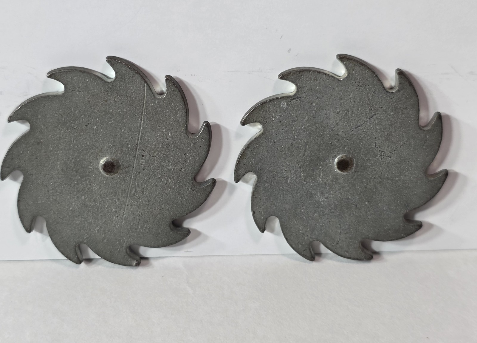 Vintage 1990’s Metal Saw Blade Spinner Pog Slammer Lot Of (2)!! Spins Fast!