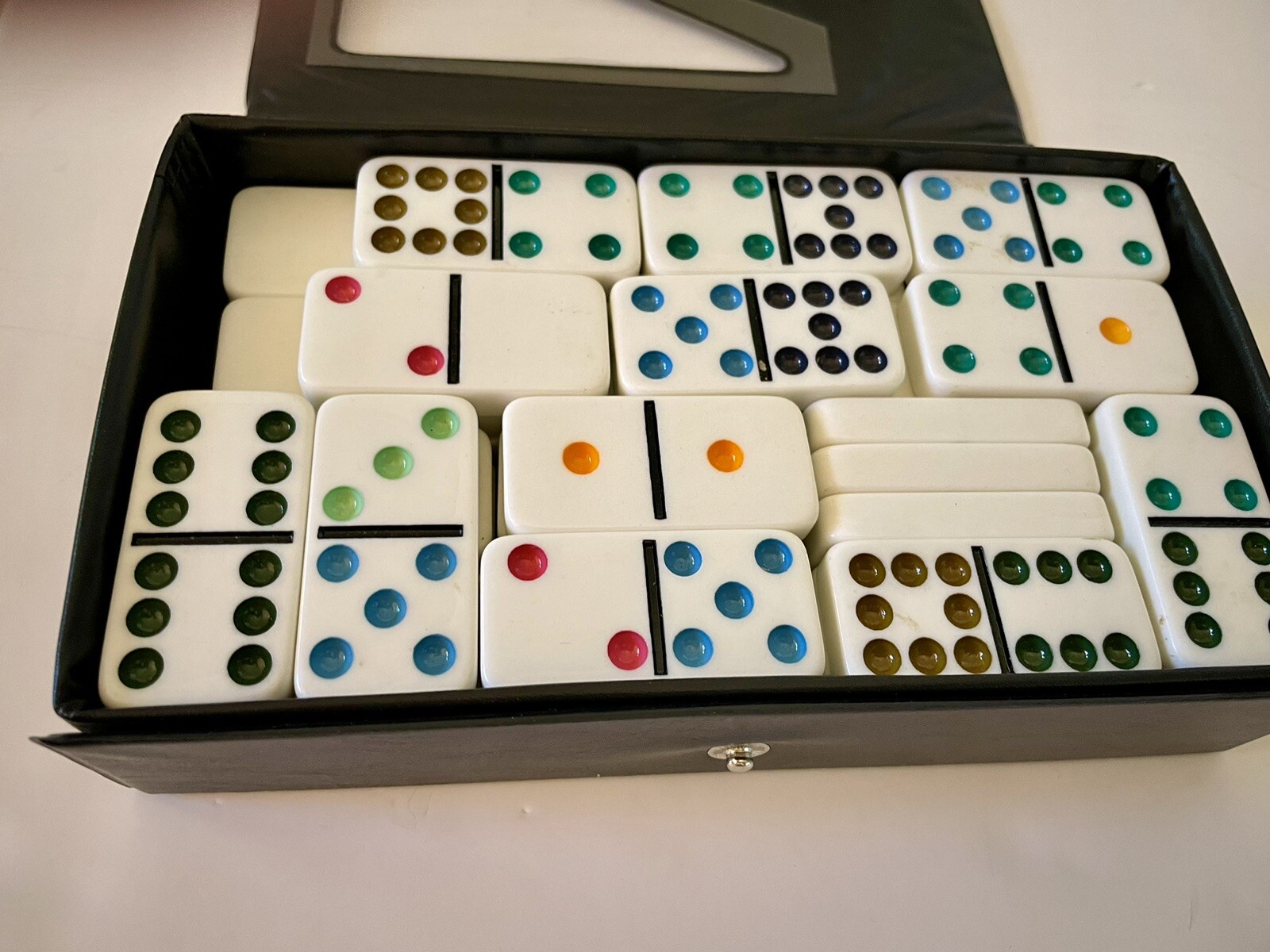 EXCALIBUR PROFFESIONAL DOMINOES Double-Nine Colored Set Of 55 Black Case