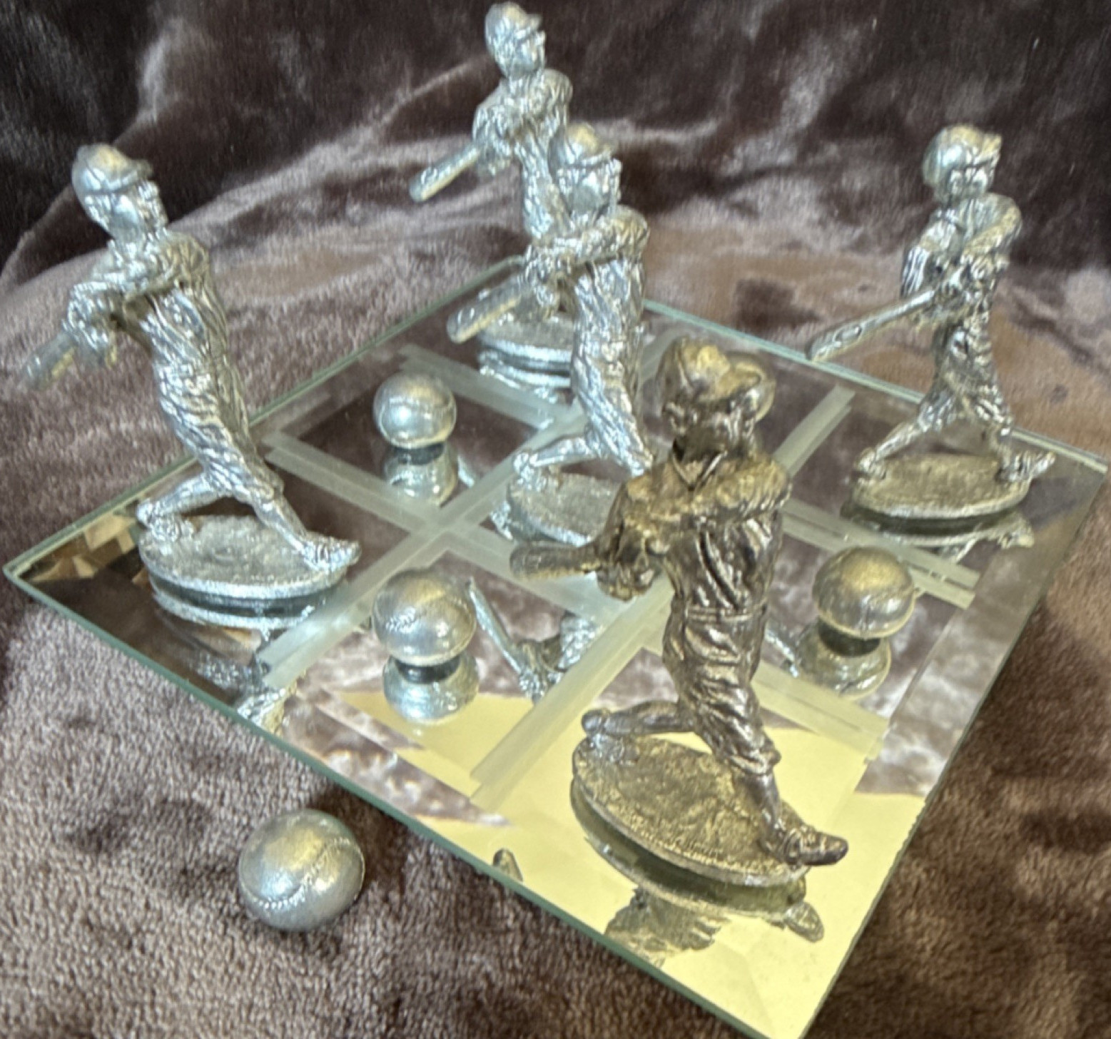 Tic Tac Toe Board Game Set Mirrored Glass Grid w/ Pewter Baseball Figurine Pcs
