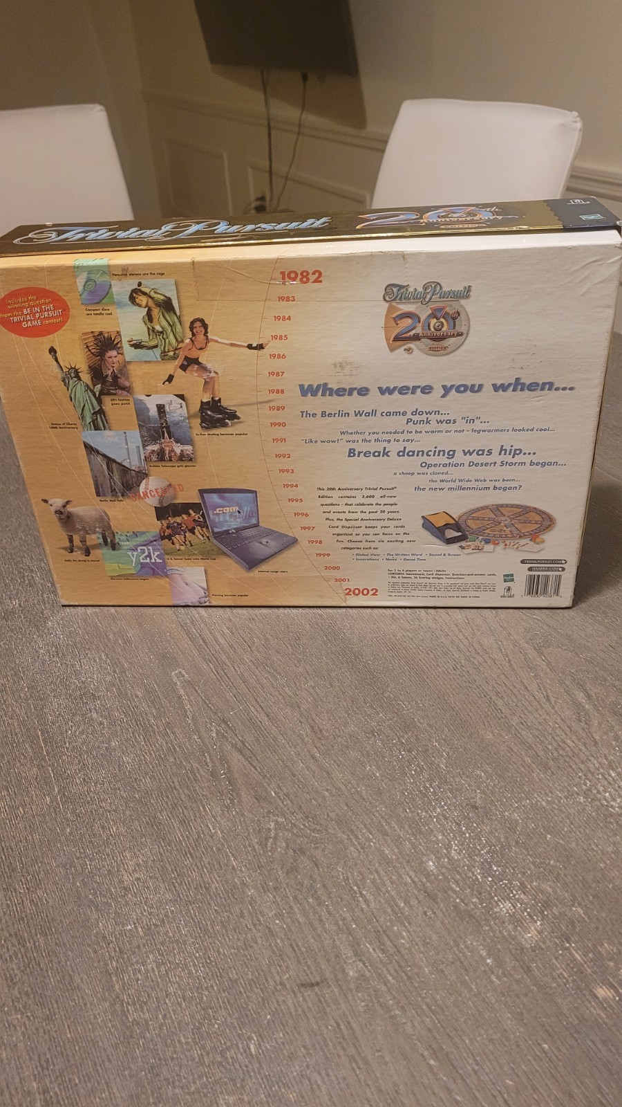 Vintage Trivial Pursuit 20th Anniversary Edition Hasbro Board Game 2002 Complete