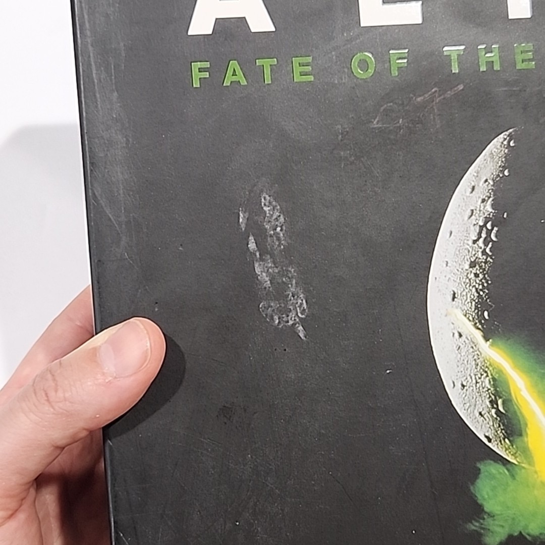 Alien: Fate of the Nostromo Board Game Ravensburger | Complete | NEW Damaged Box