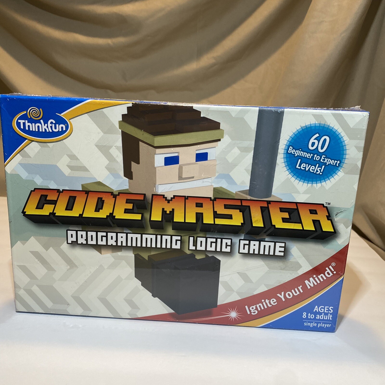 CODE MASTER PROGRAMMING LOGIC GAME BY THINKFUN 60 LEVELS TEACHES PROGRAMMING NEW