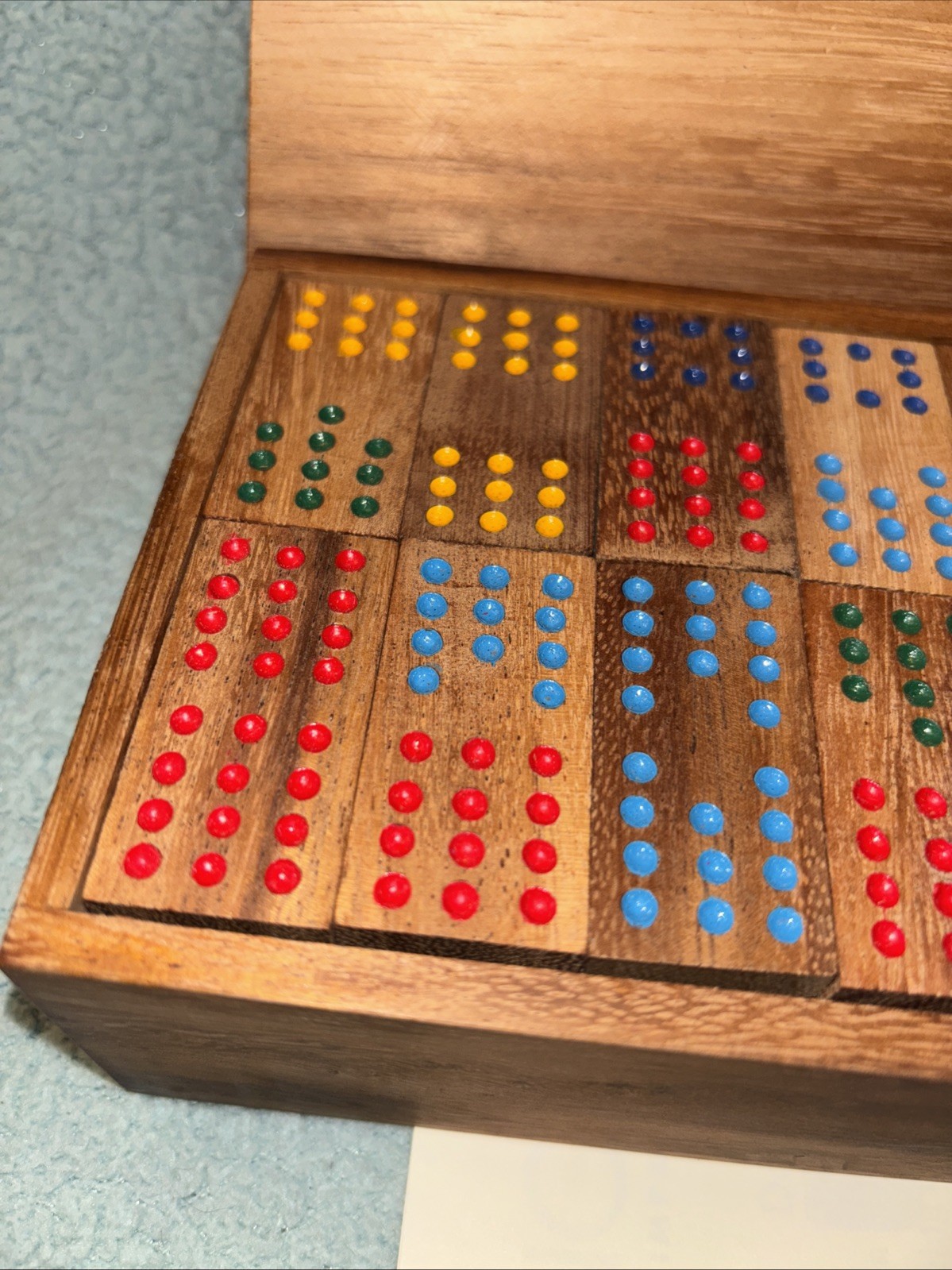 THAI ARTISAN WARAPORN KHAMSUK RAIN TREE WOOD Set 96 Dominos Dominoes Unique EF