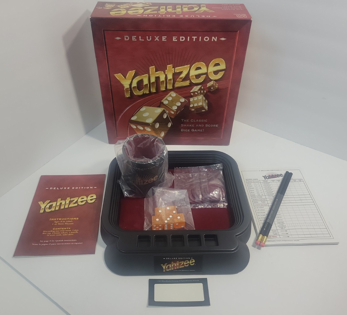 Milton Bradley 1997 Deluxe Edition Yahtzee Complete