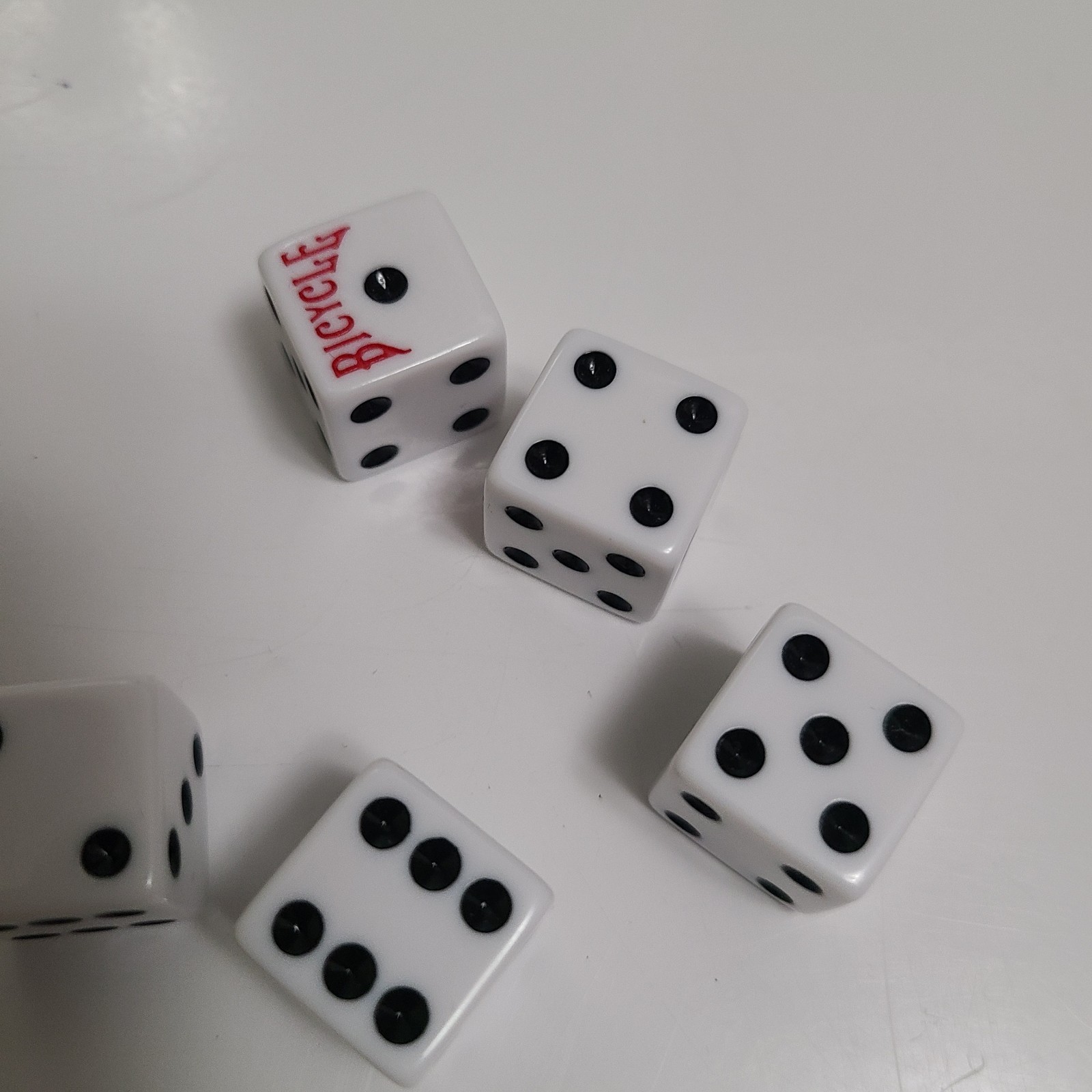 5 Bicycle Branded 6 Sided Dice 16mm Standard Size White Plastic Black Pips