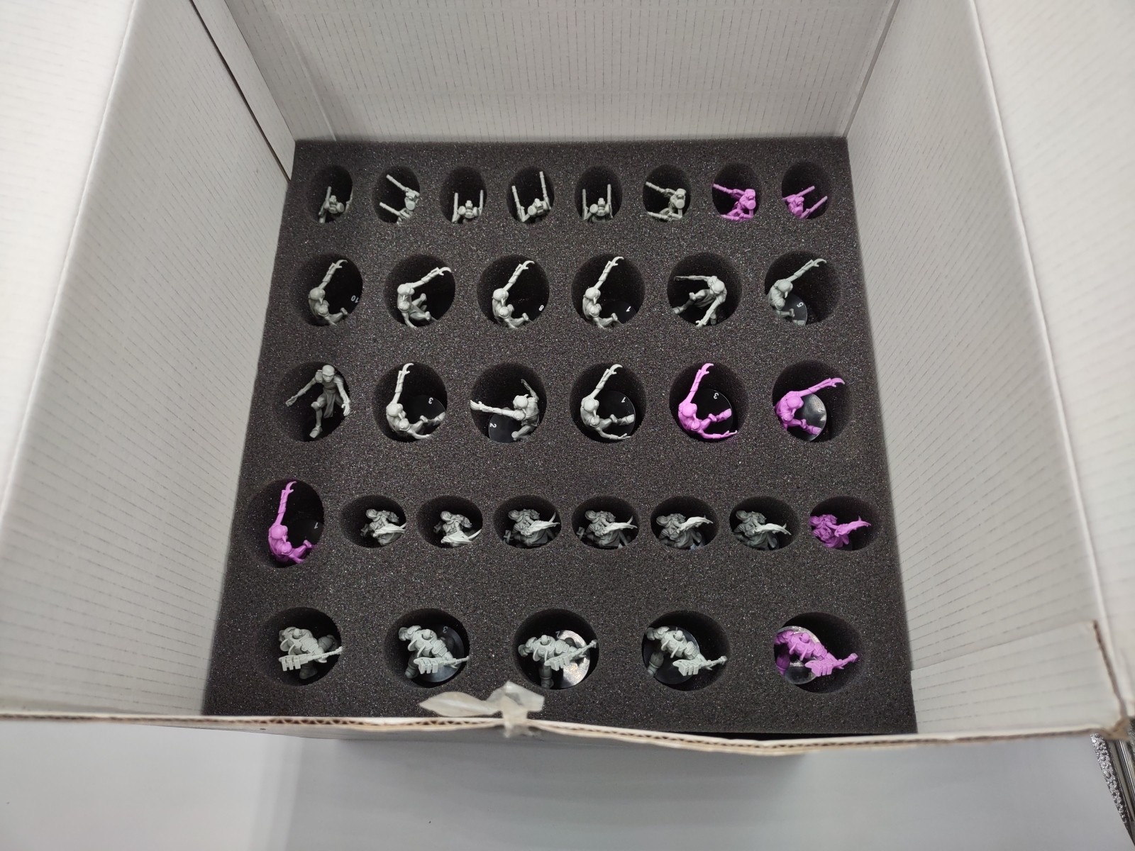 Secrets of the Lost Station Miniature Set “108” Resin Sci-fi Minis (#L1-C4)