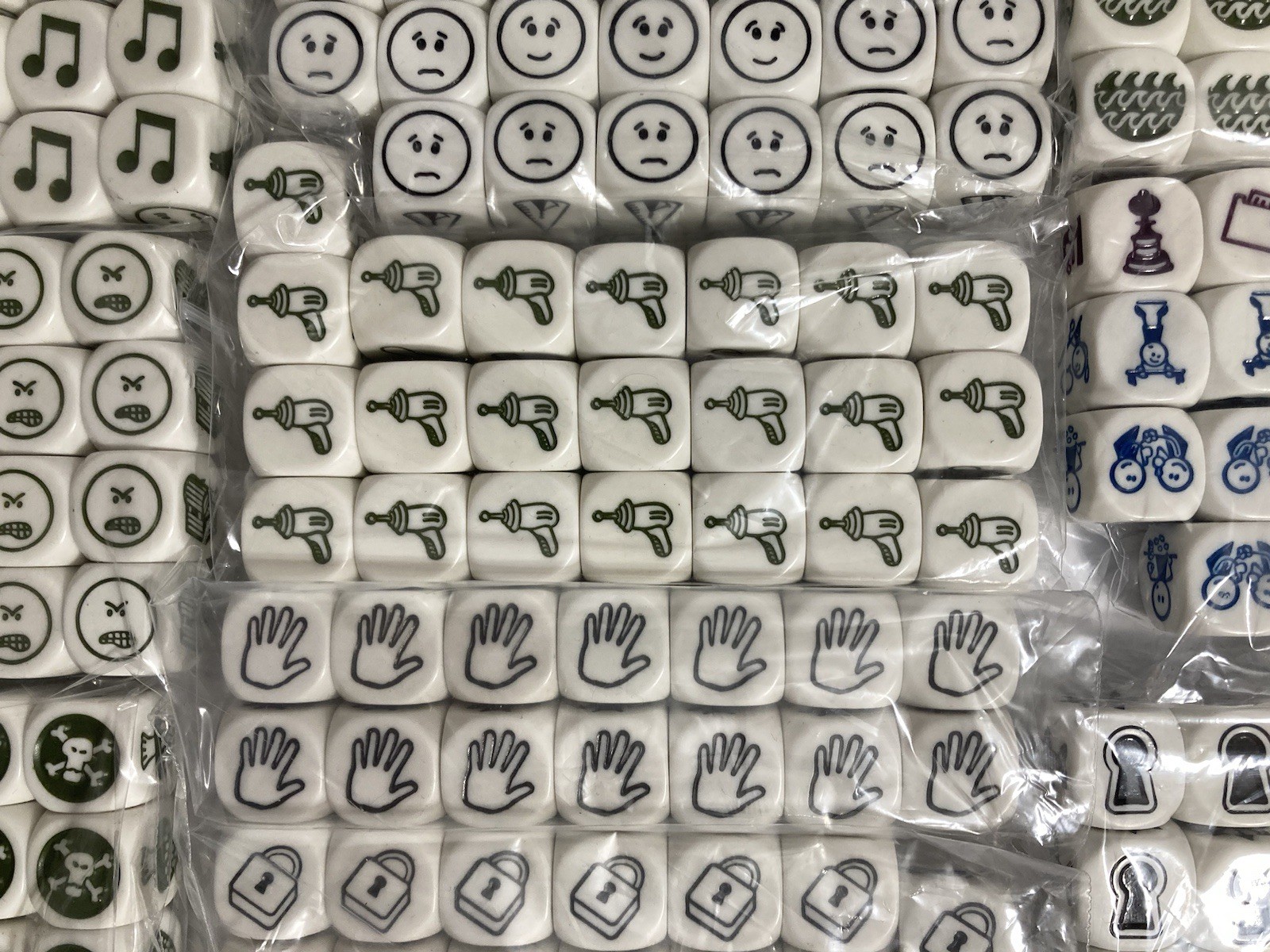 Rory’s Story Cubes Storytelling Dice Game Lot of 405