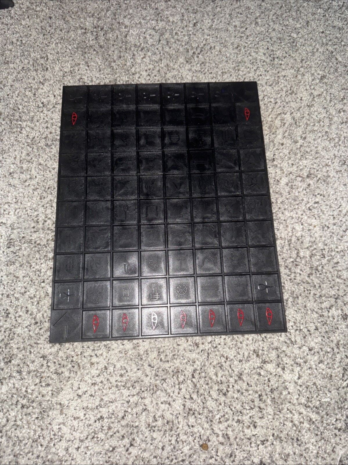 Khet 2.0 Laser Board Game Complete Set with Box and Instructions Working Tested