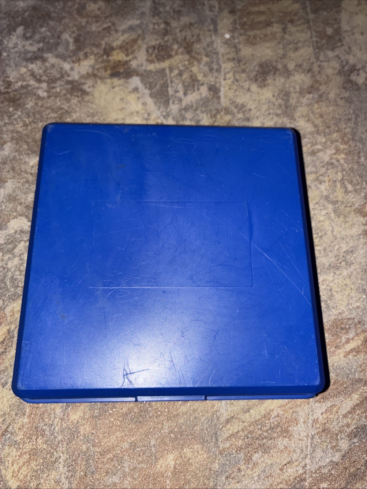 Vintage Hi-Q Solitaire Peg Game with Travel Case Complete 1998