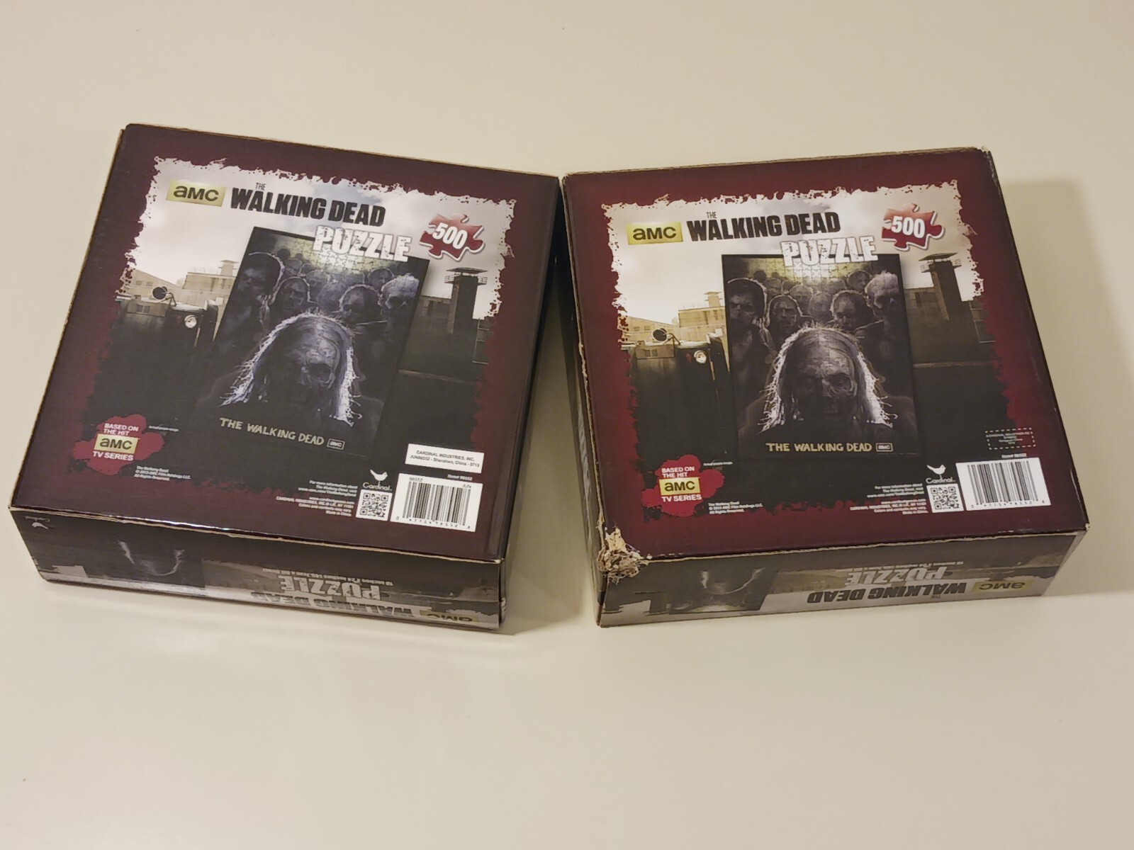 The Walking Dead Lot 4 Shot Glasses 1 Dice Game 3 Jigsaw Puzzles 1 Wall Clock