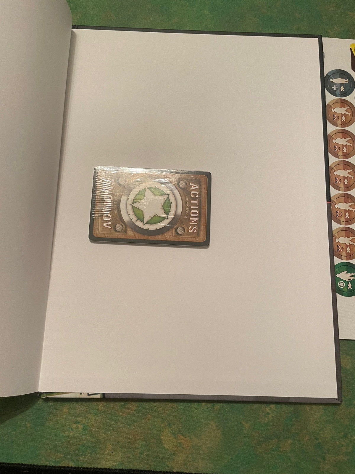 Memoir ’44 CAMPAIGN BOOK VOLUME 1 Complete! Unpunched! OOP Game Days of Wonder