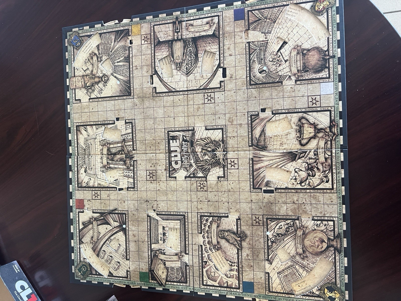 Hasbro Clue: Harry Potter Board Game Moving Gameboard