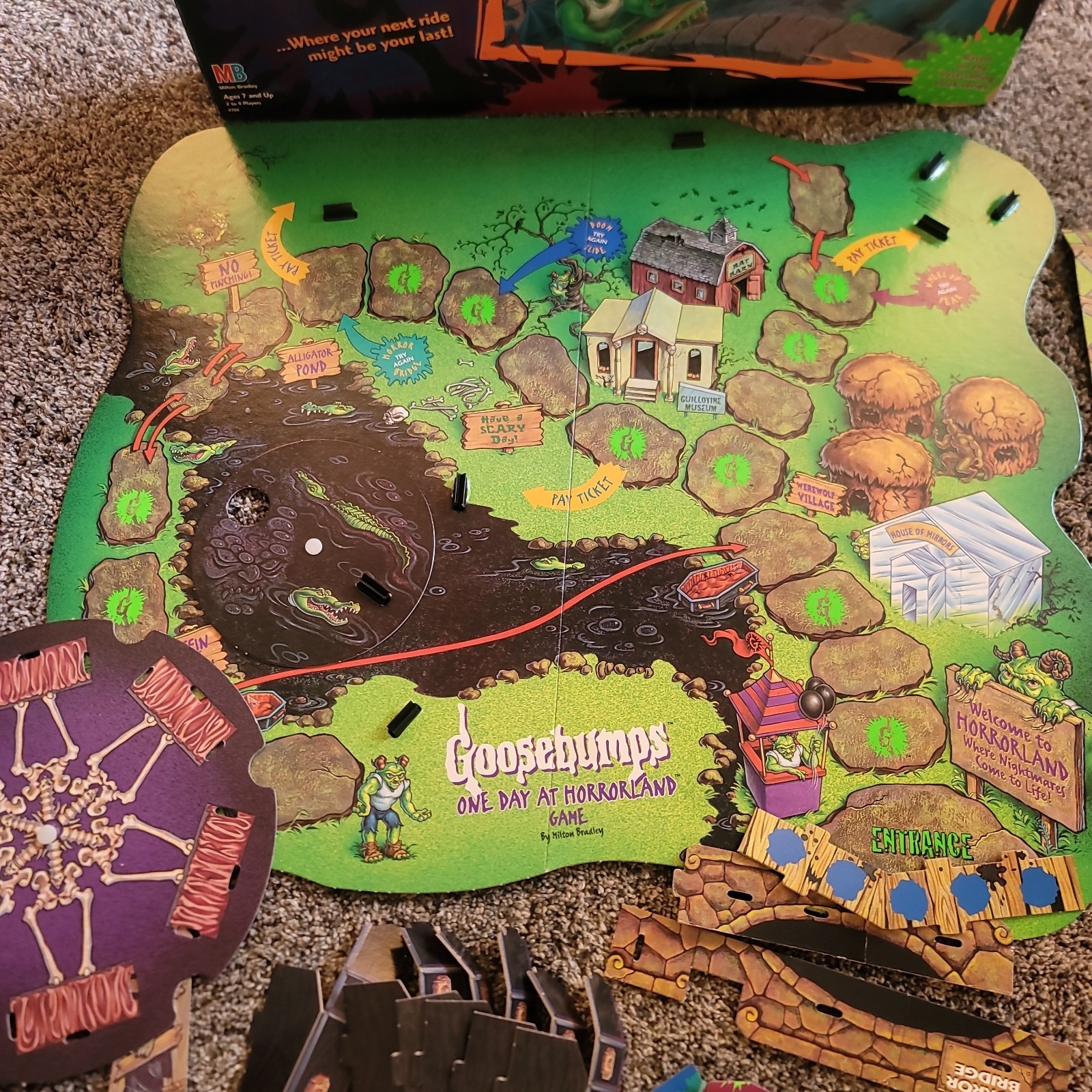 Vintage Retro Goosebumps Board Game One Day At Horrorland 1998 MB Games