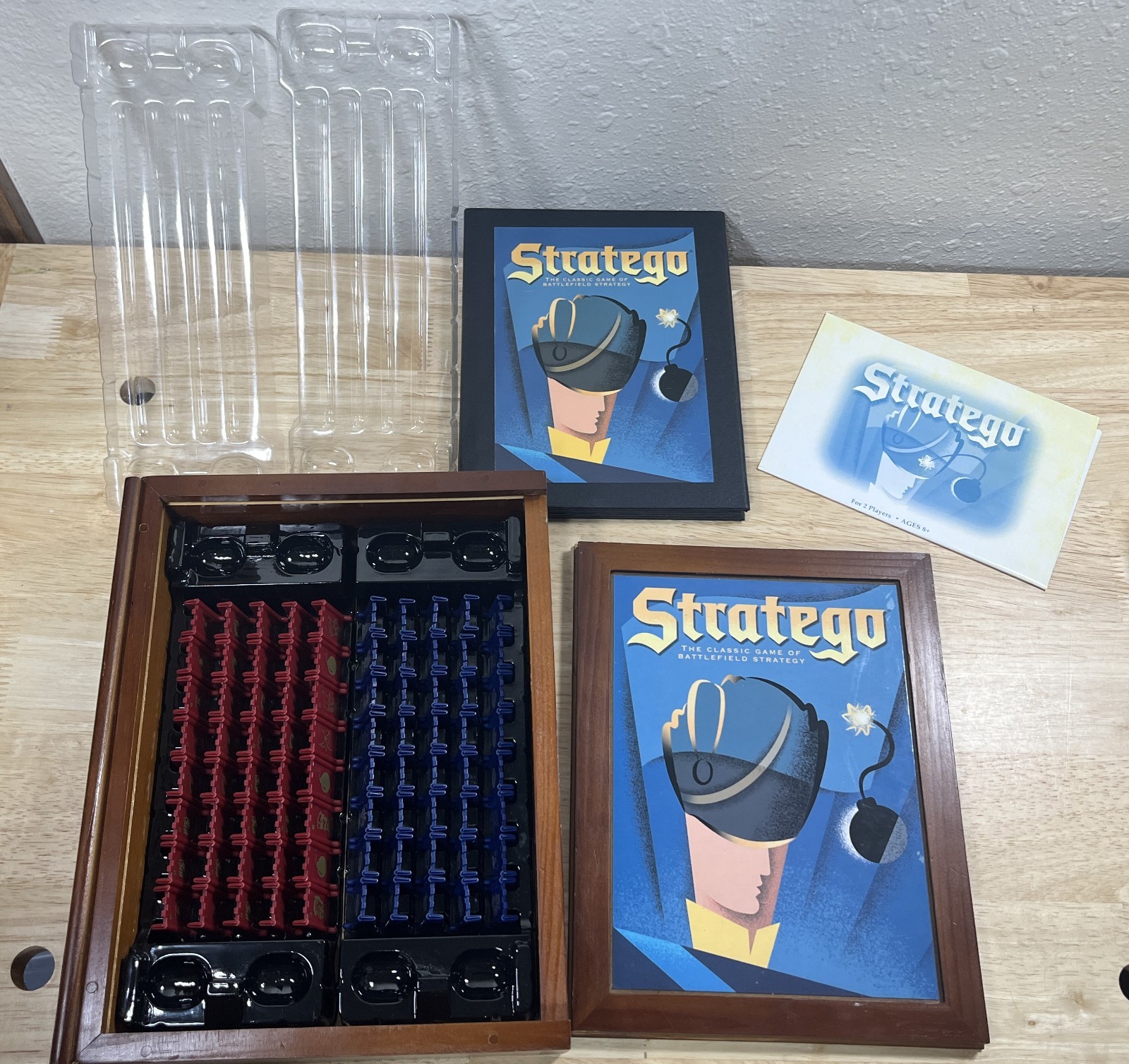 Stratego Vintage Game Collection Bookshelf Edition Wooden Box – Complete – 2005