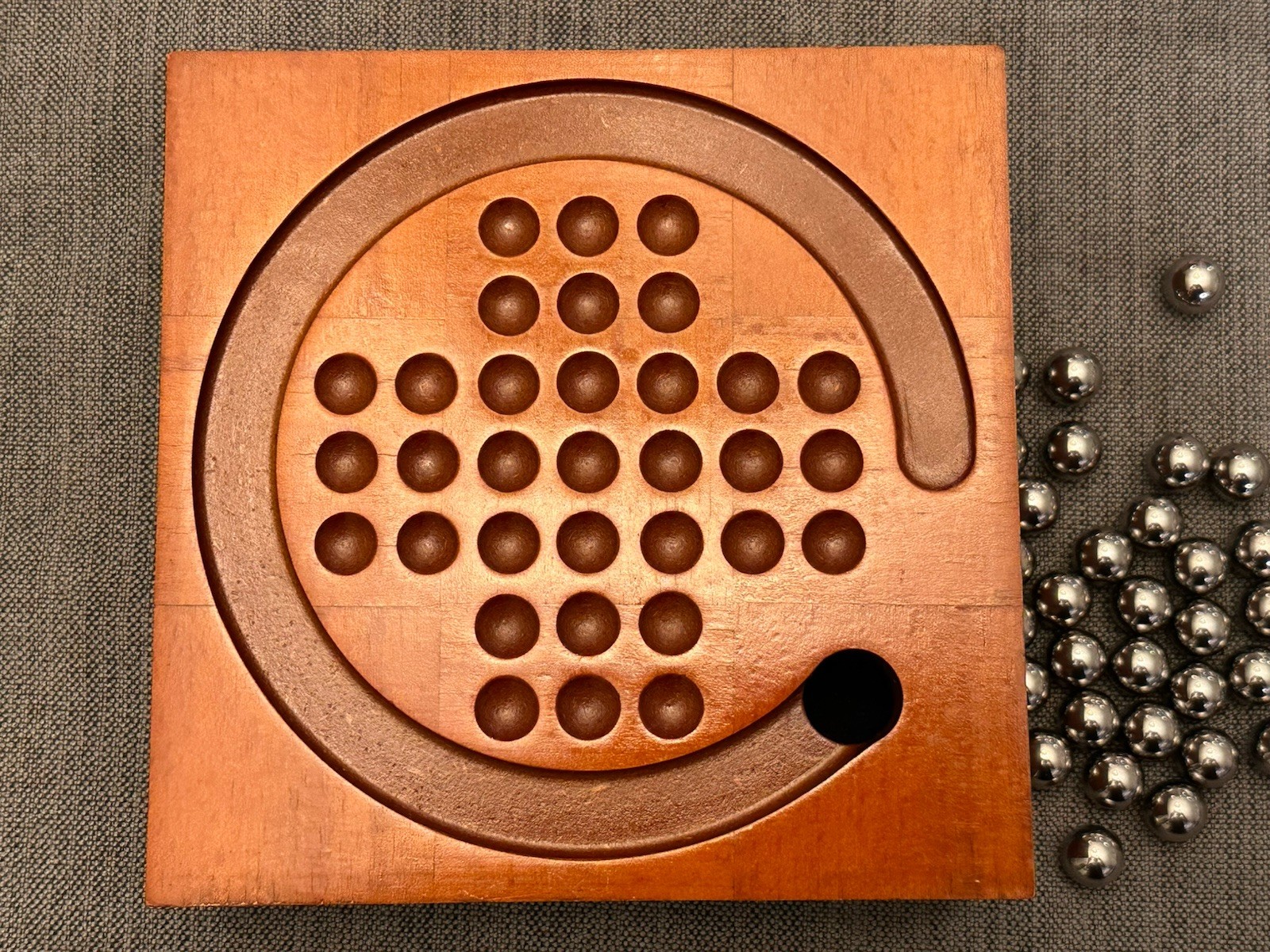 *STAINLESS STEEL* MICHAEL GRAVES DESIGN Solitaire Marble Wood Vintage Game