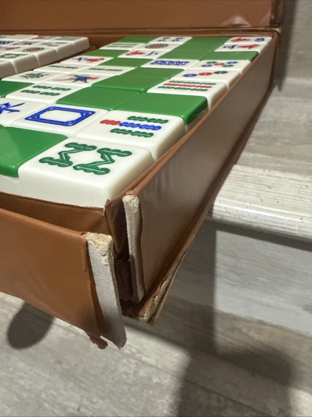Vintage Mahjong Set 146 Melamine Tiles with Case Dice and Chips Traditional Game