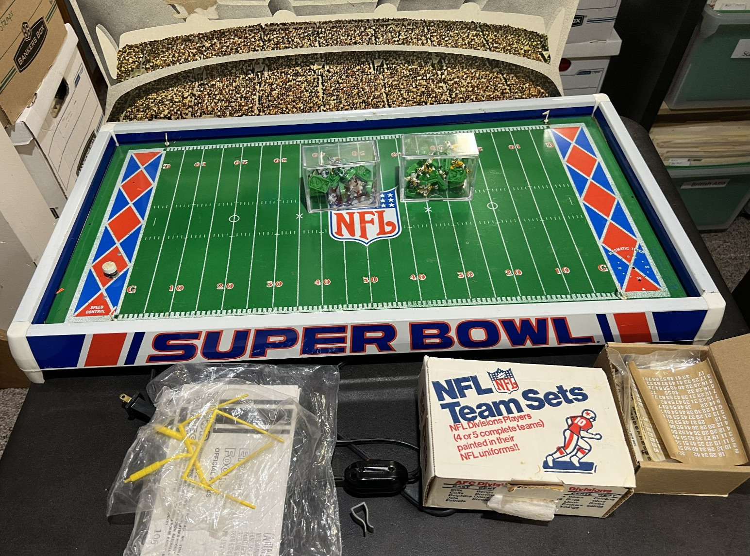 1970 Tudor Games Electronic NFL Football Model #620, With Lions & Packers