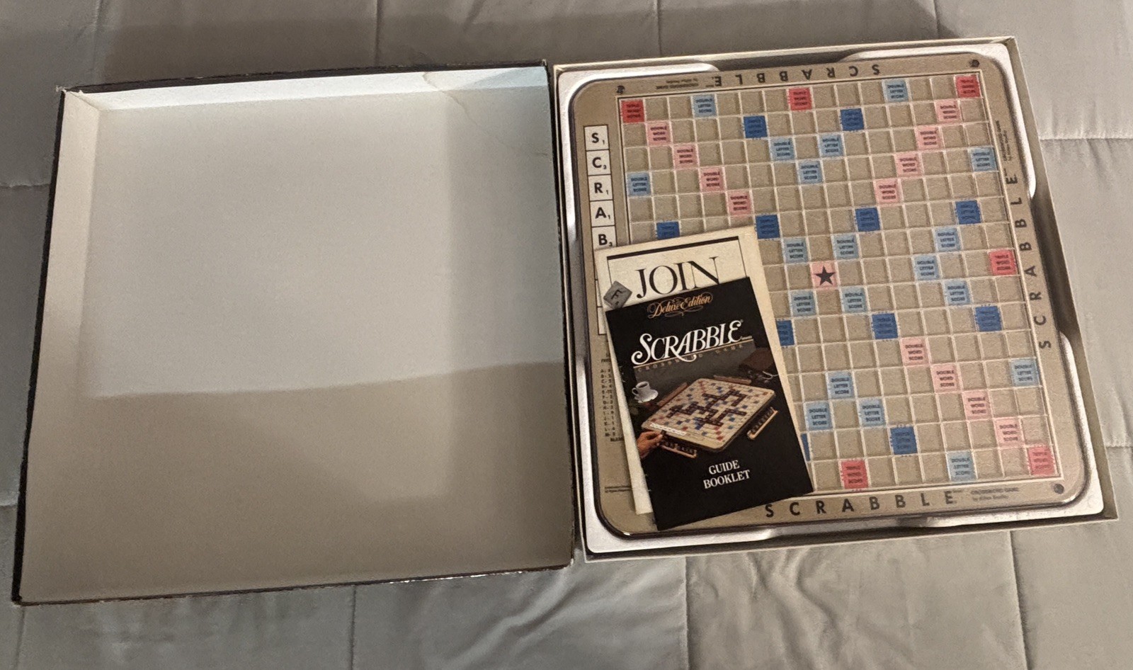 Scrabble Deluxe Edition Board Game Crossword Rotating Board 4034 1989 Complete