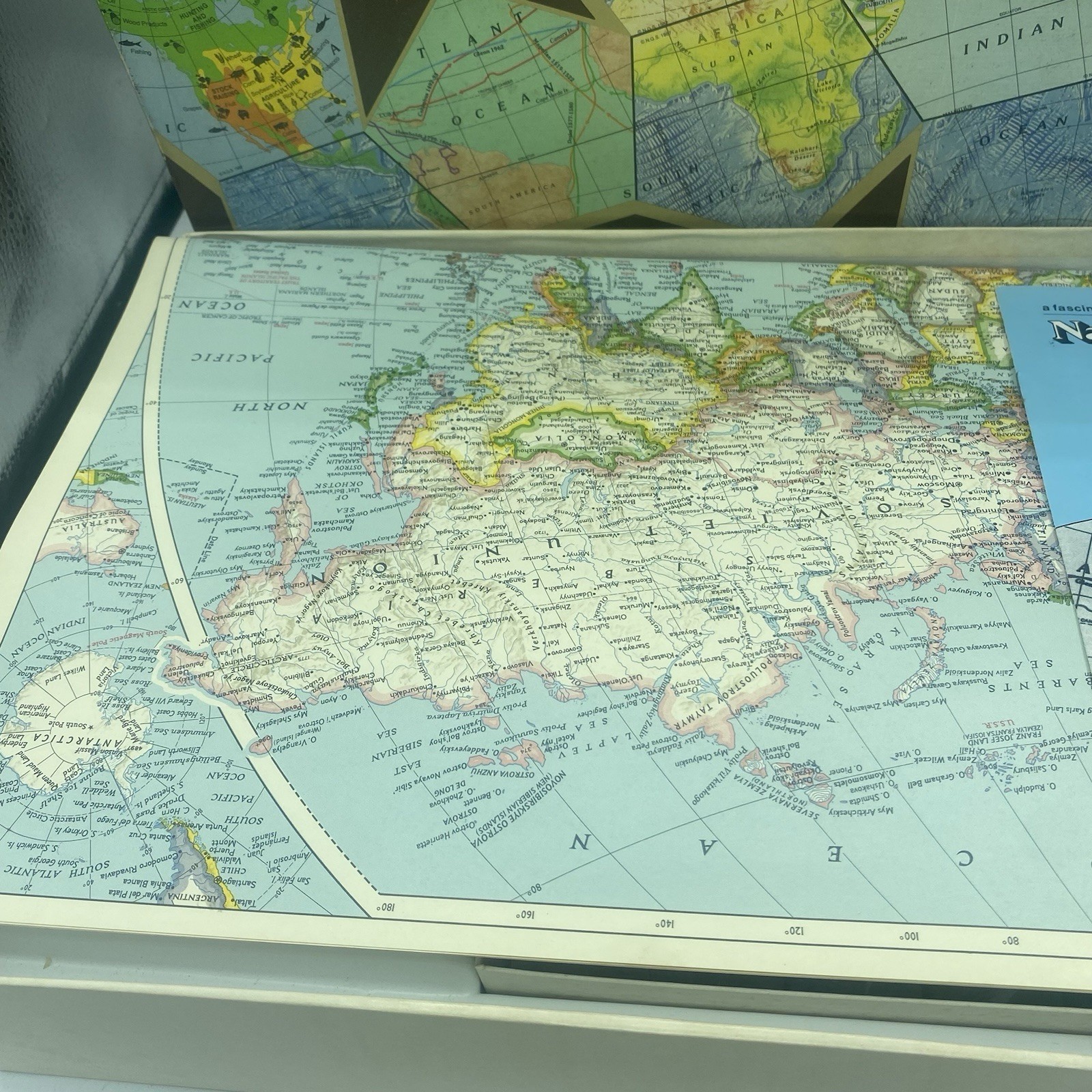 1988 National Geographic Global Pursuit Board Game Complete Unplayed Vintage